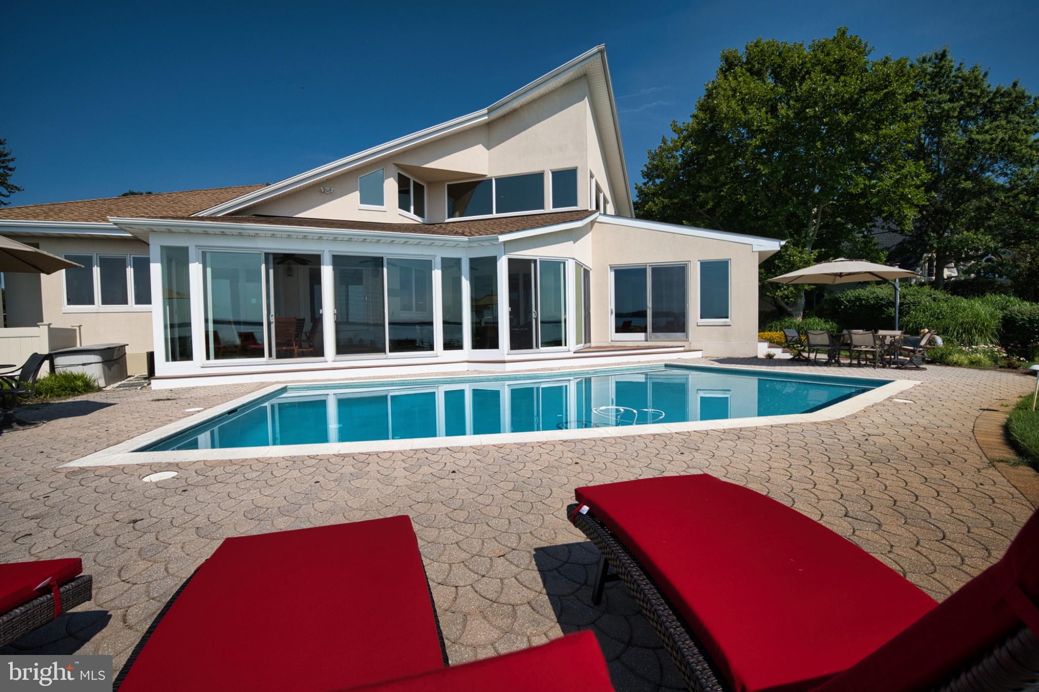 SOUTHWIND - Residential