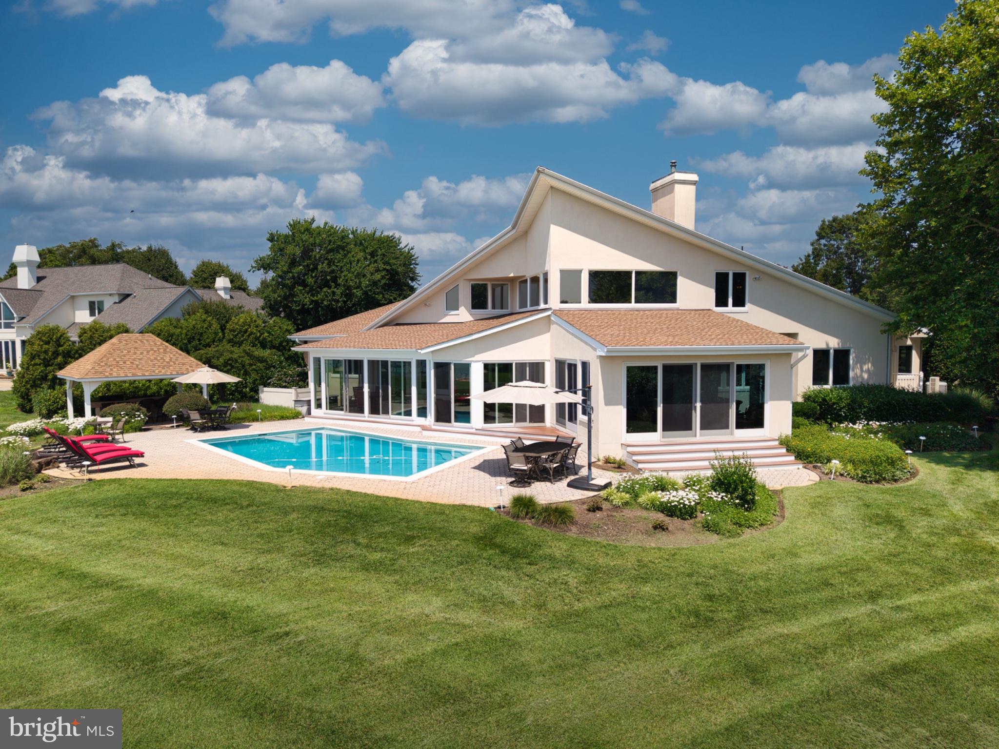 SOUTHWIND - Residential