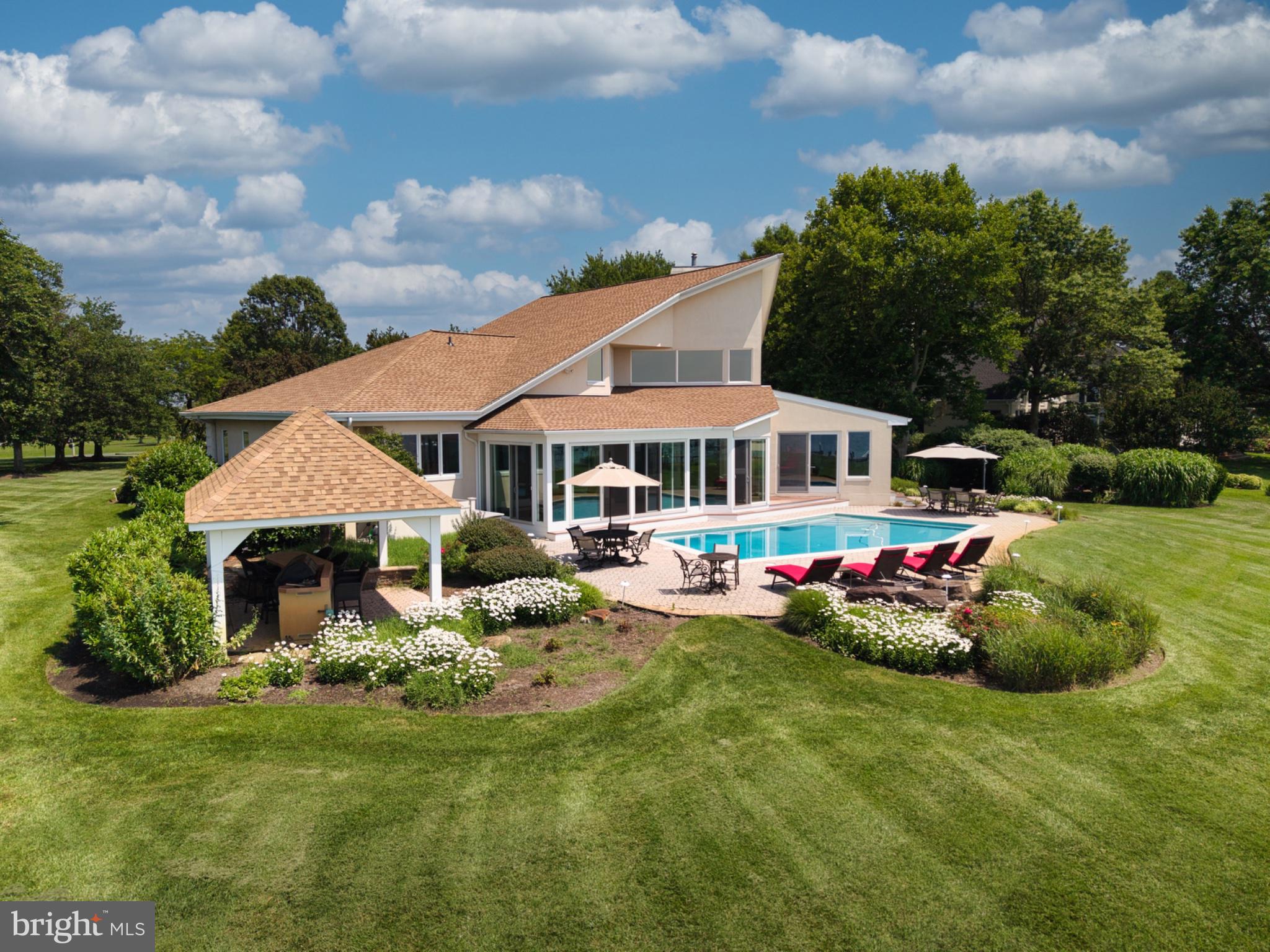 SOUTHWIND - Residential