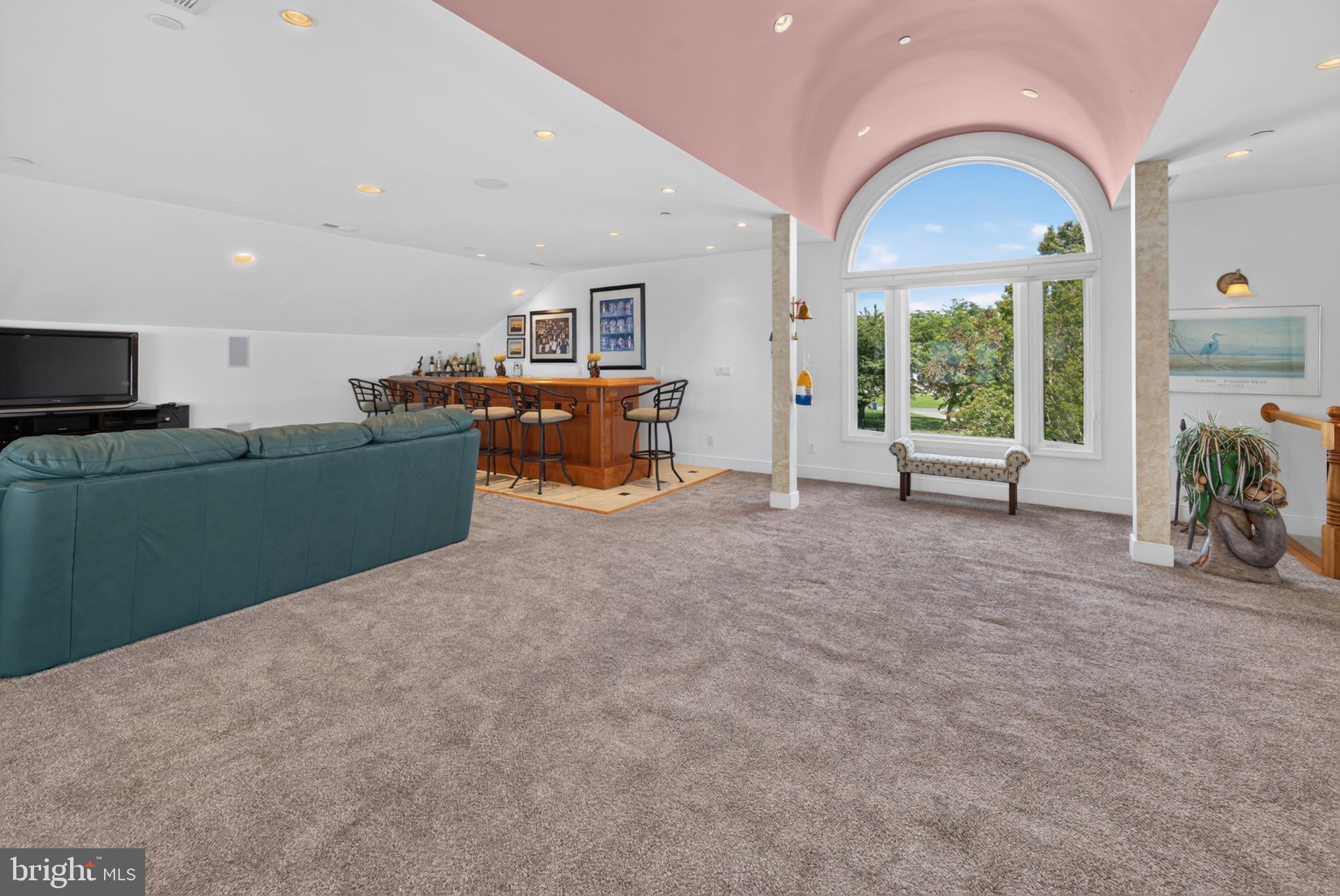 SOUTHWIND - Residential
