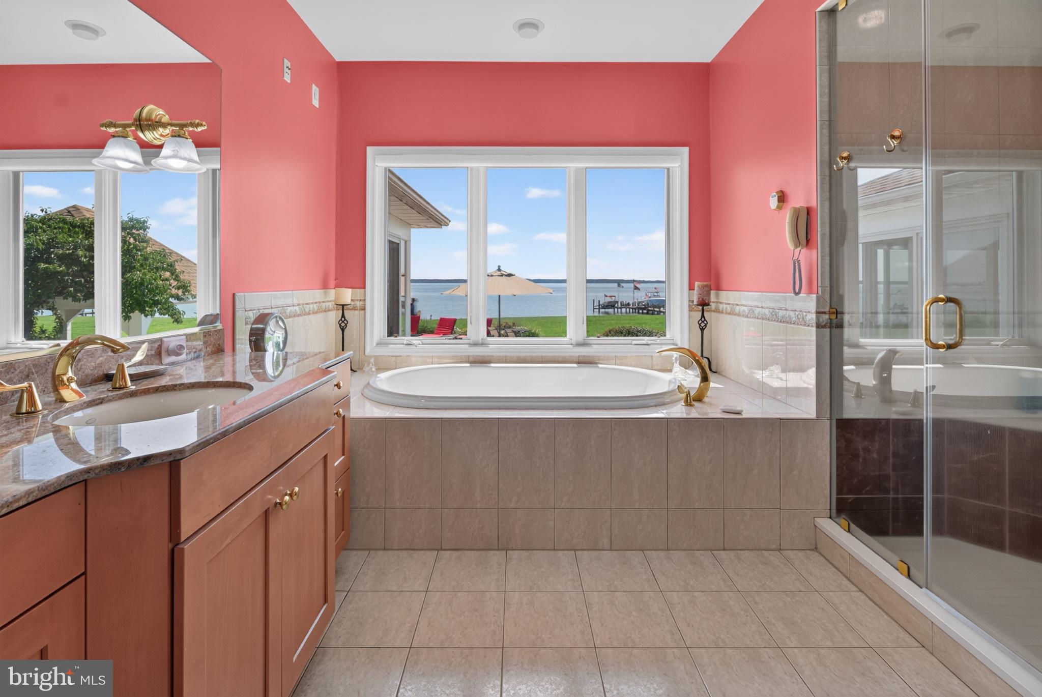 SOUTHWIND - Residential