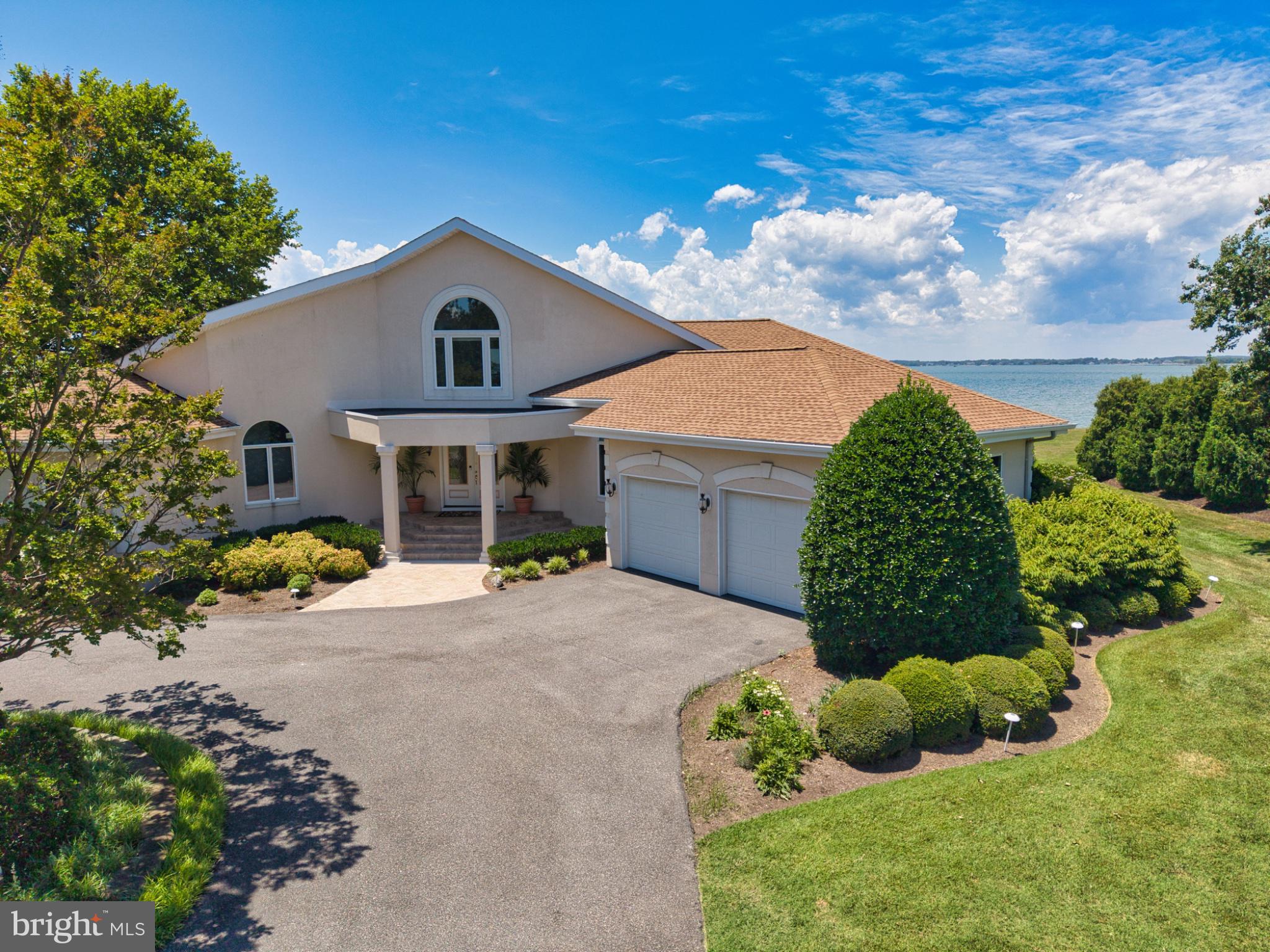 SOUTHWIND - Residential