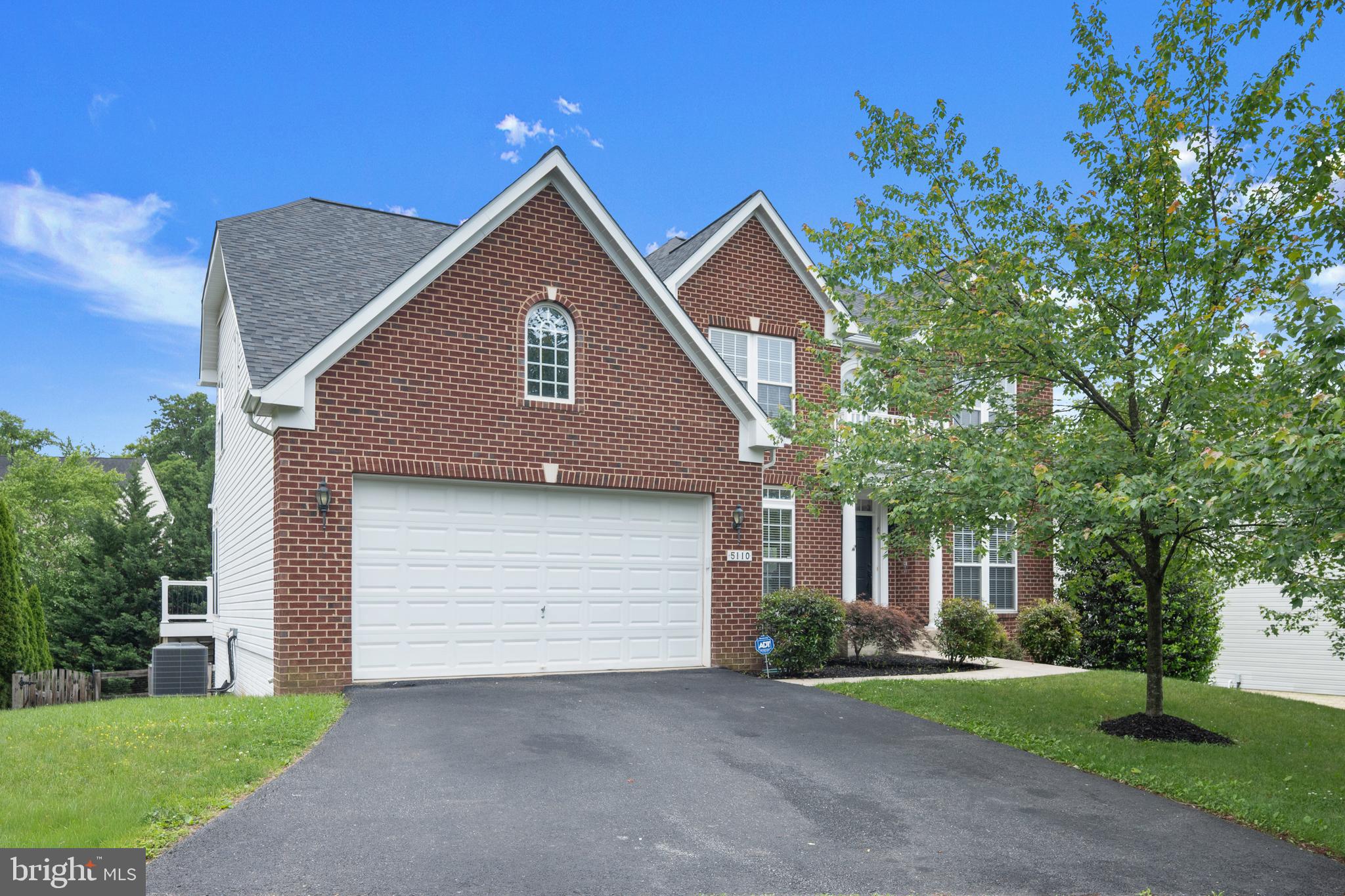 DENNIS PRESERVE - Residential