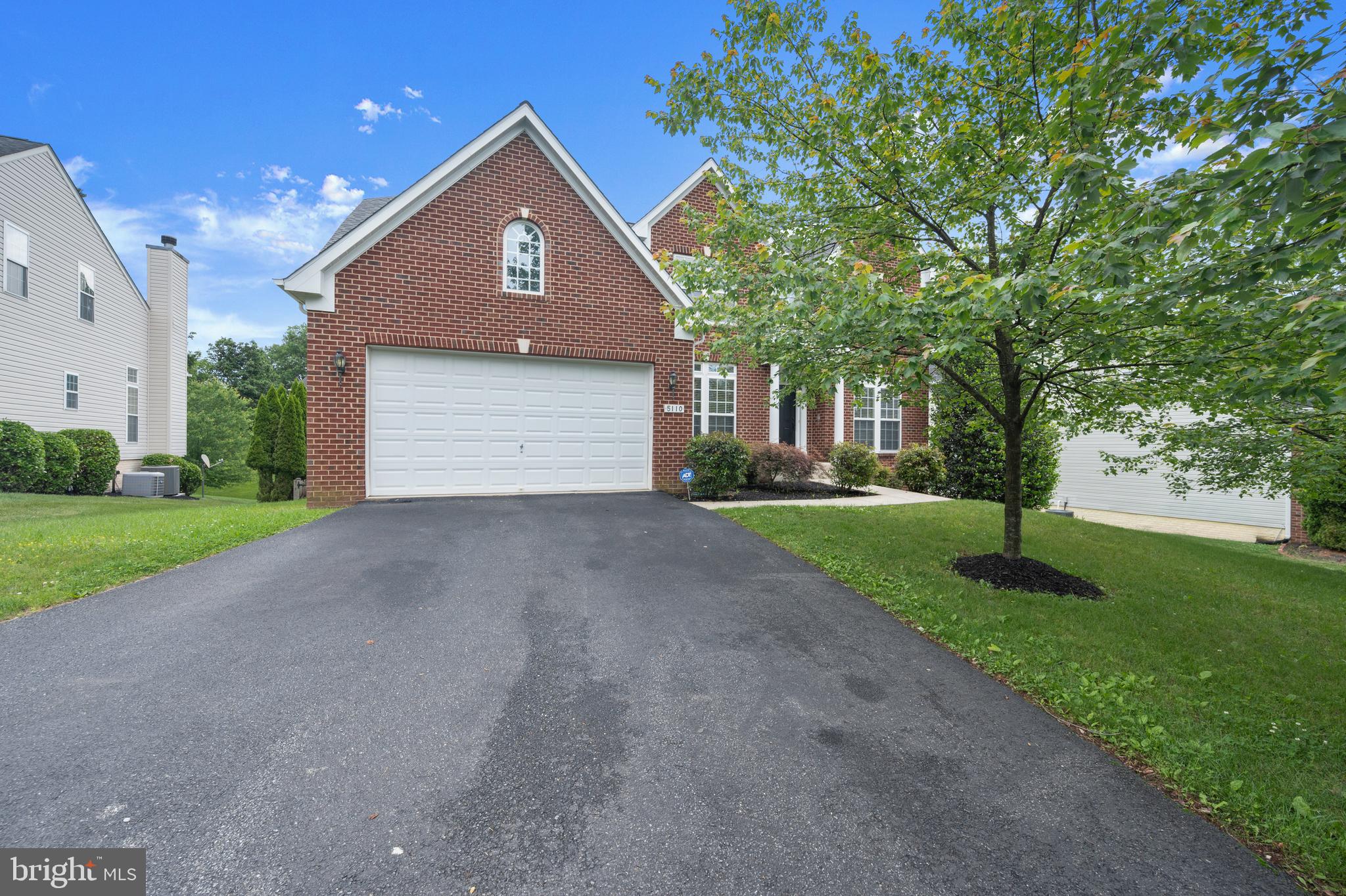 DENNIS PRESERVE - Residential