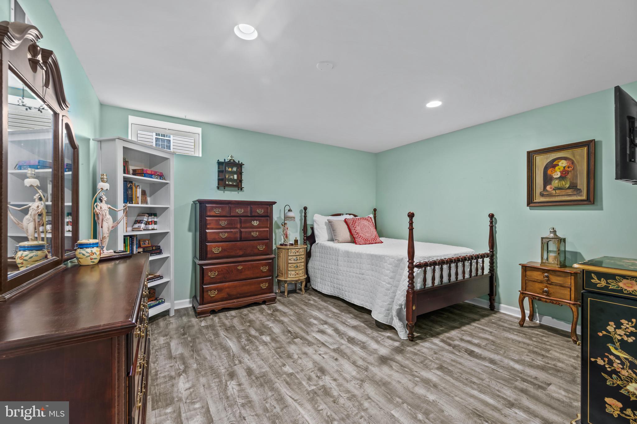 DENNIS PRESERVE - Residential