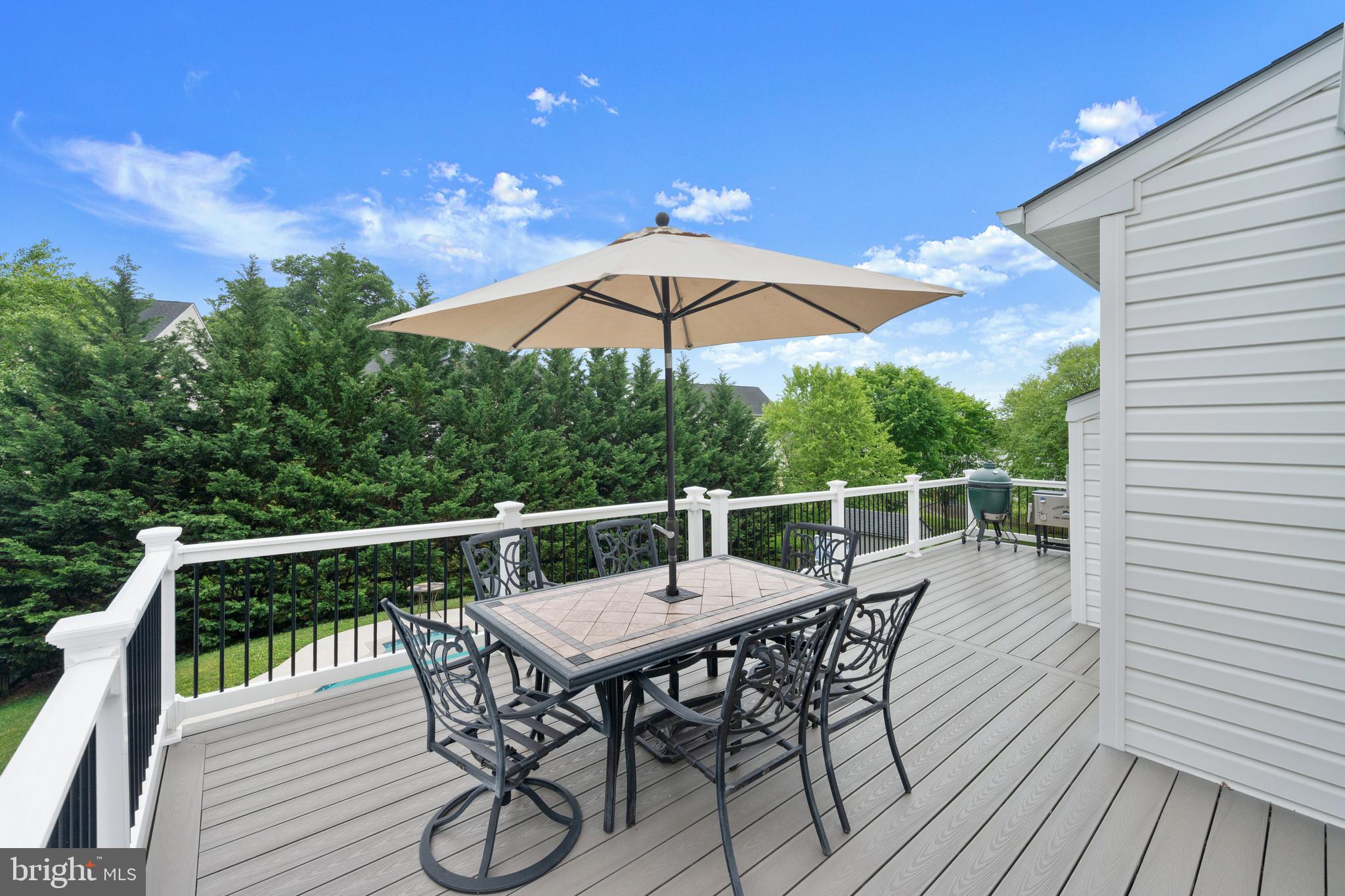 DENNIS PRESERVE - Residential