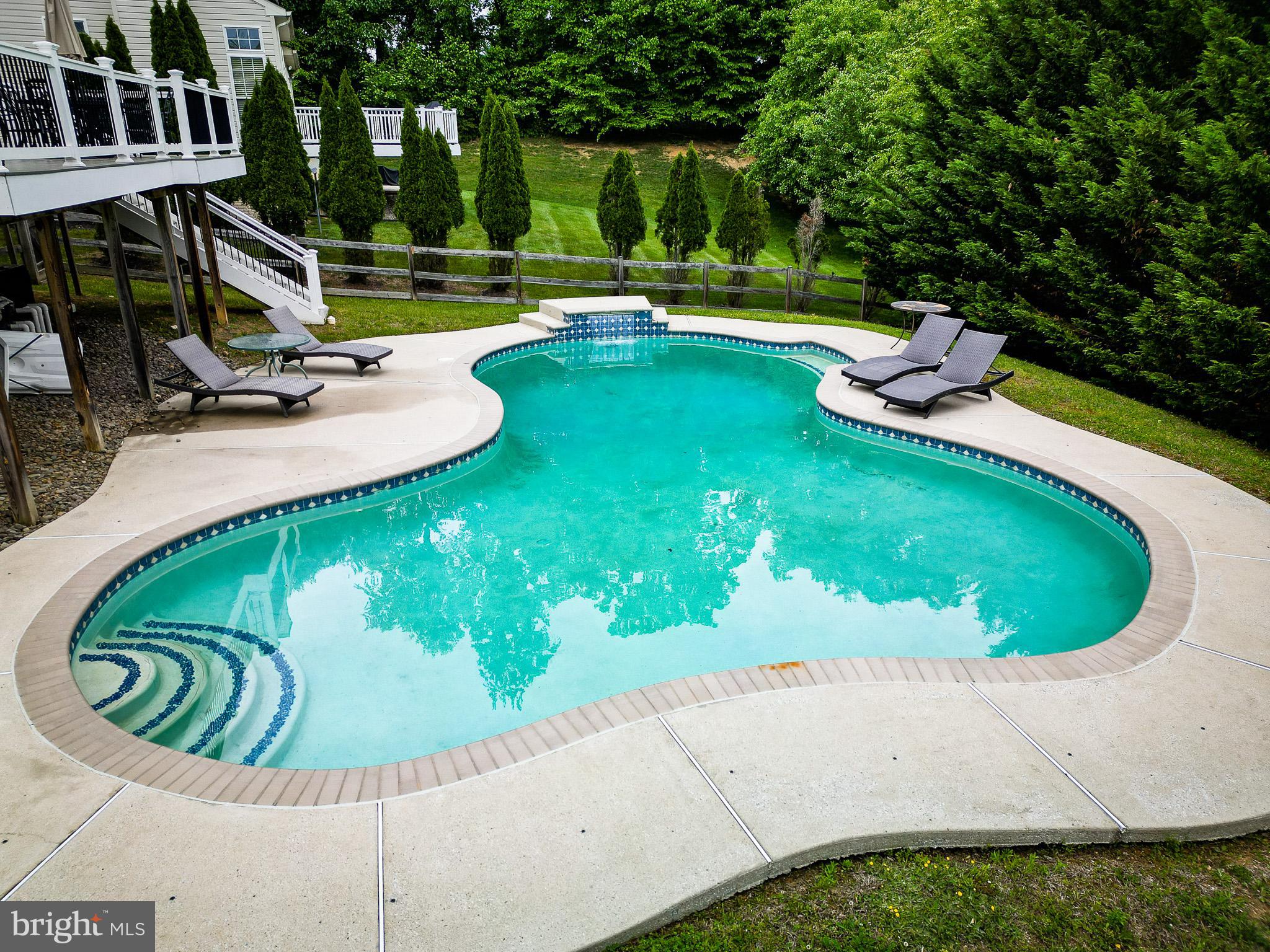 DENNIS PRESERVE - Residential