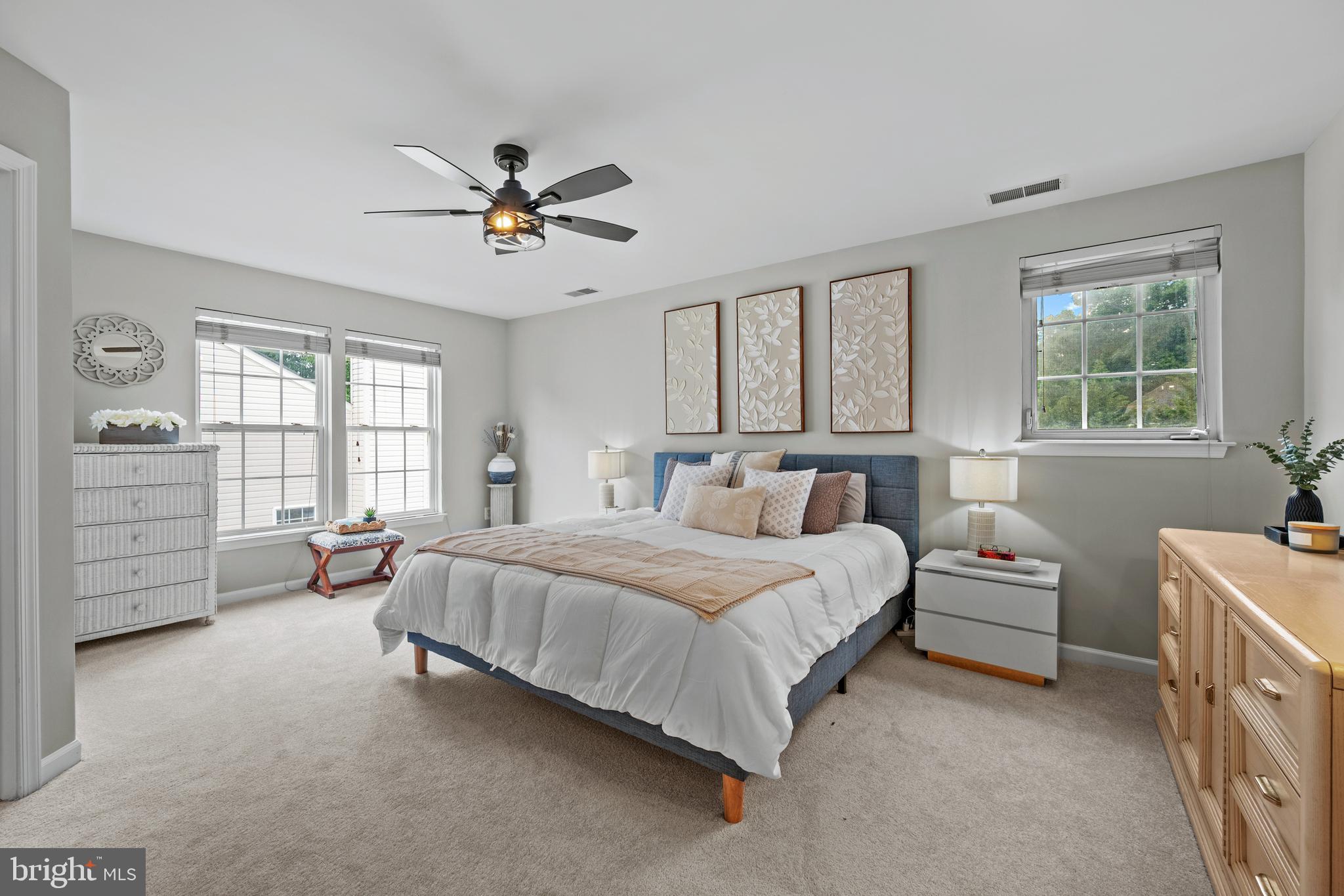 DENNIS PRESERVE - Residential