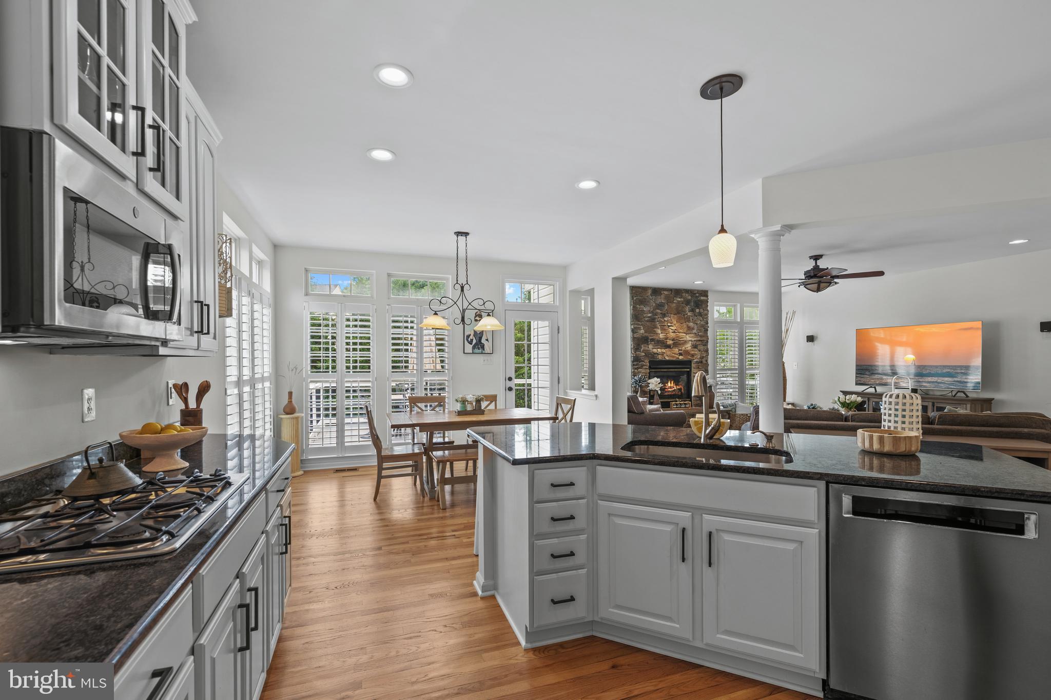DENNIS PRESERVE - Residential