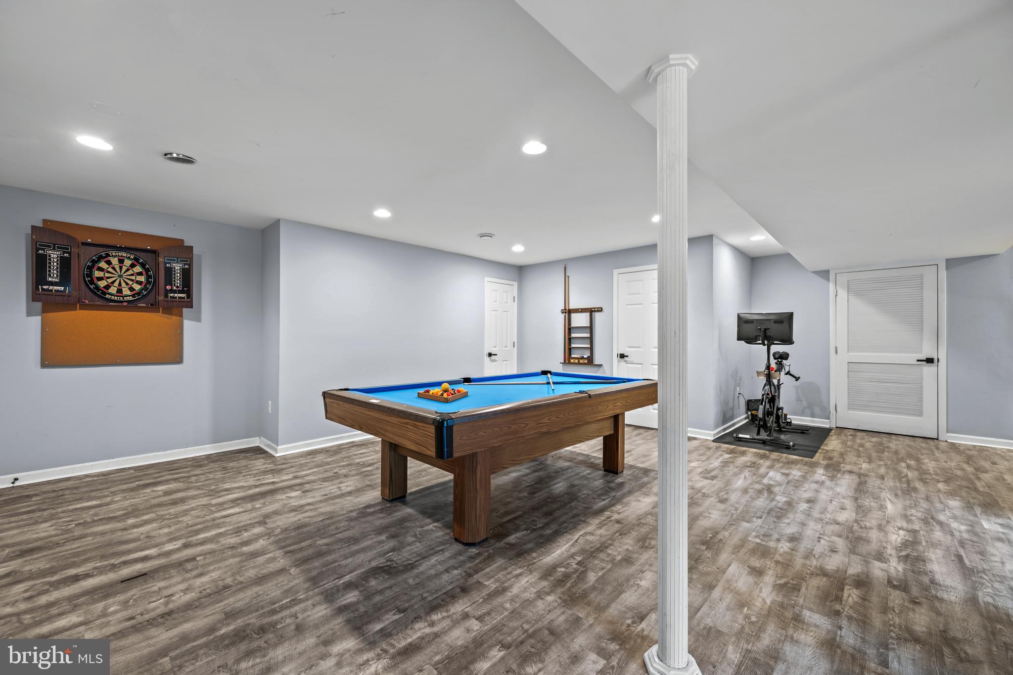 DENNIS PRESERVE - Residential