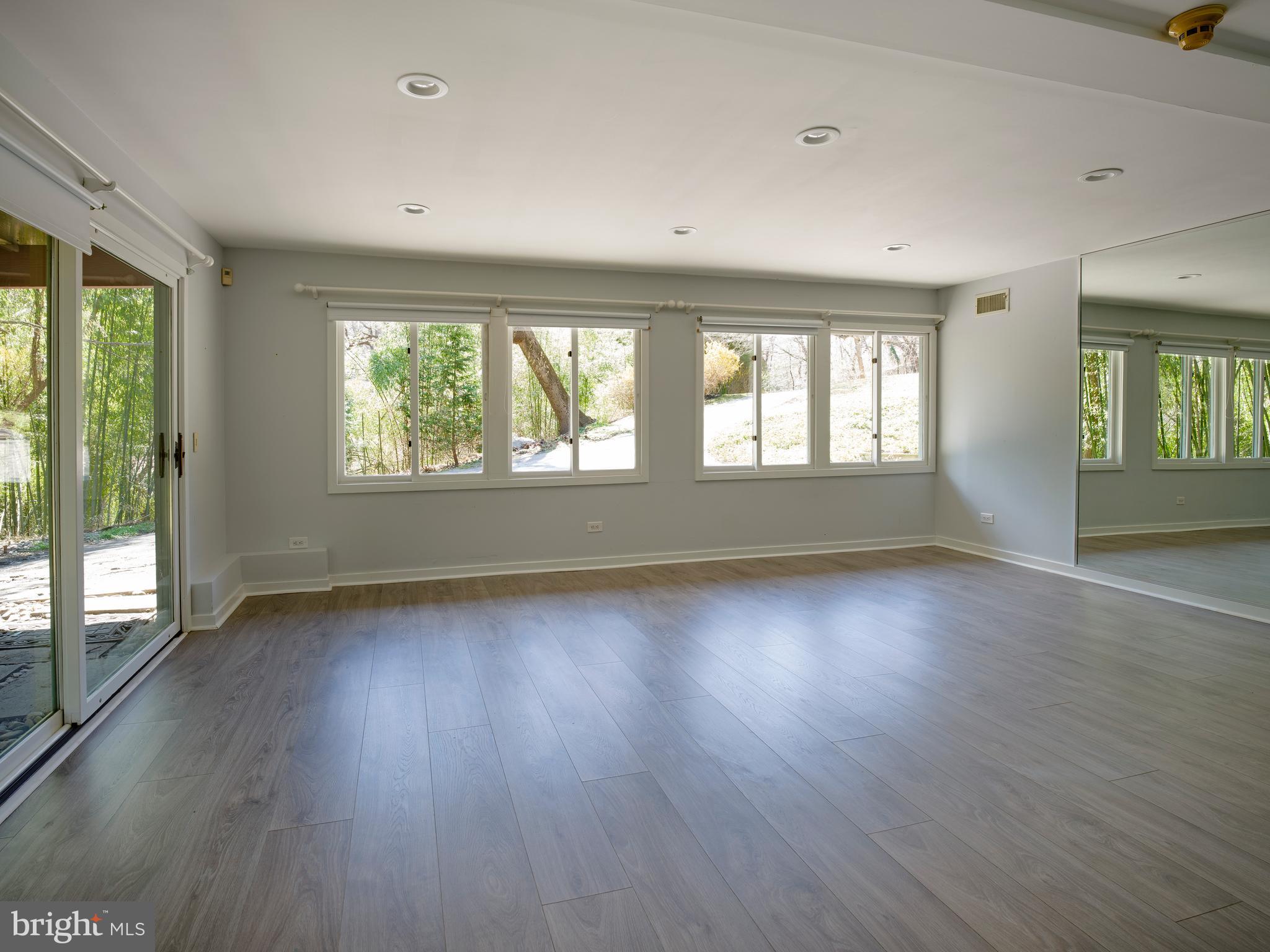 PENN VALLEY - Residential