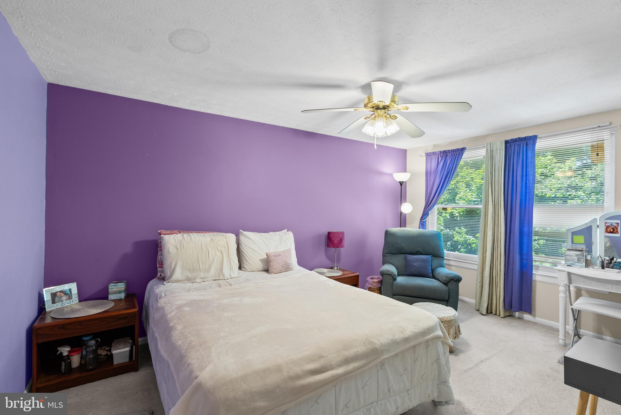 GUILFORD SQUARE - Residential