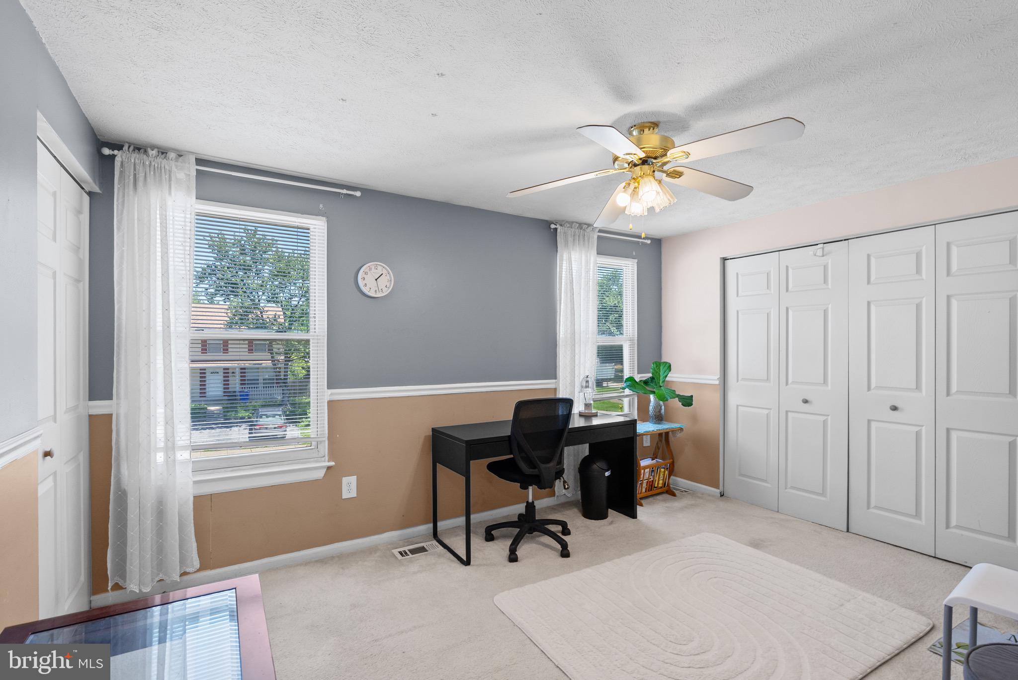 GUILFORD SQUARE - Residential