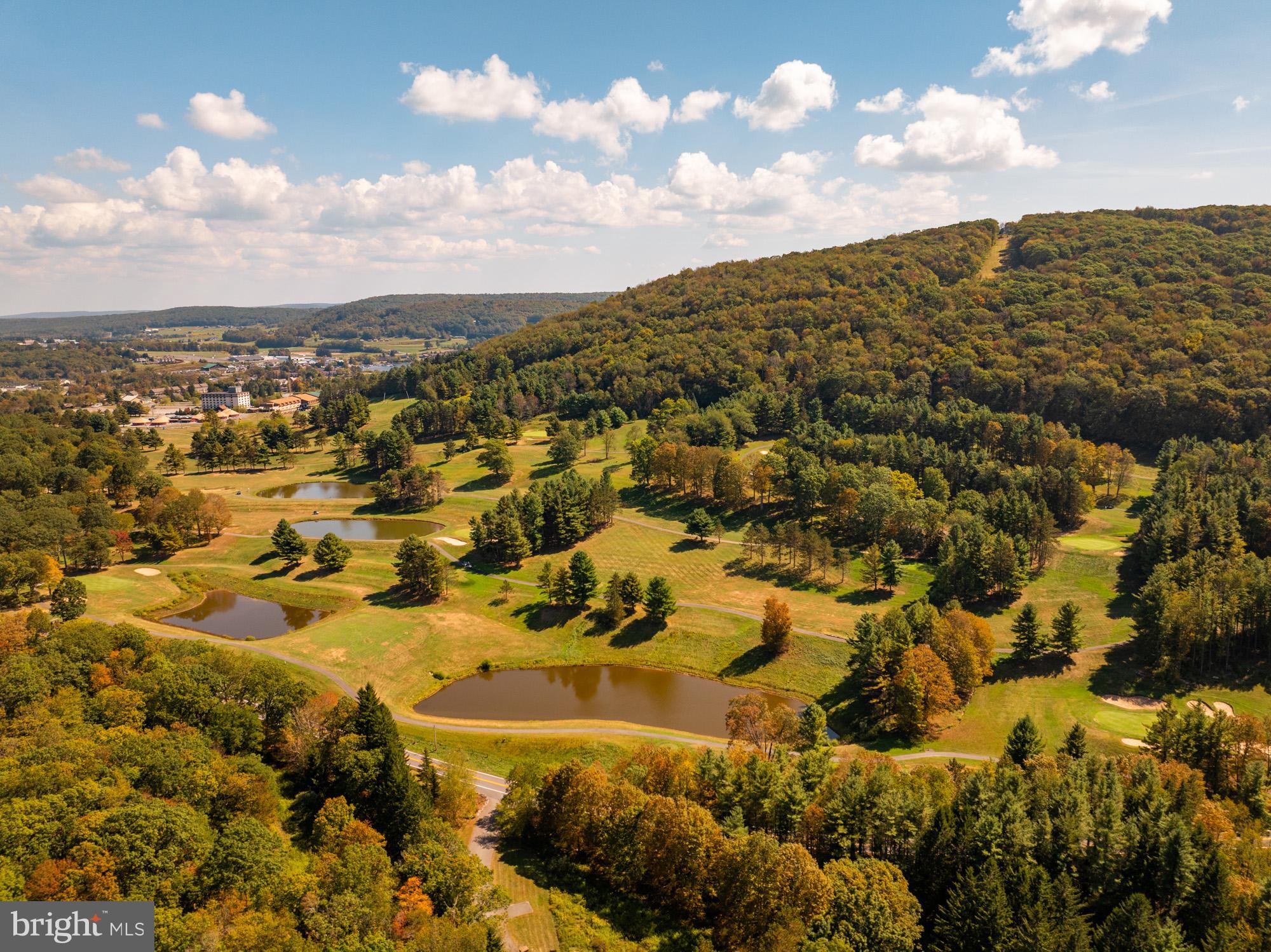 RED OAKS II - Land