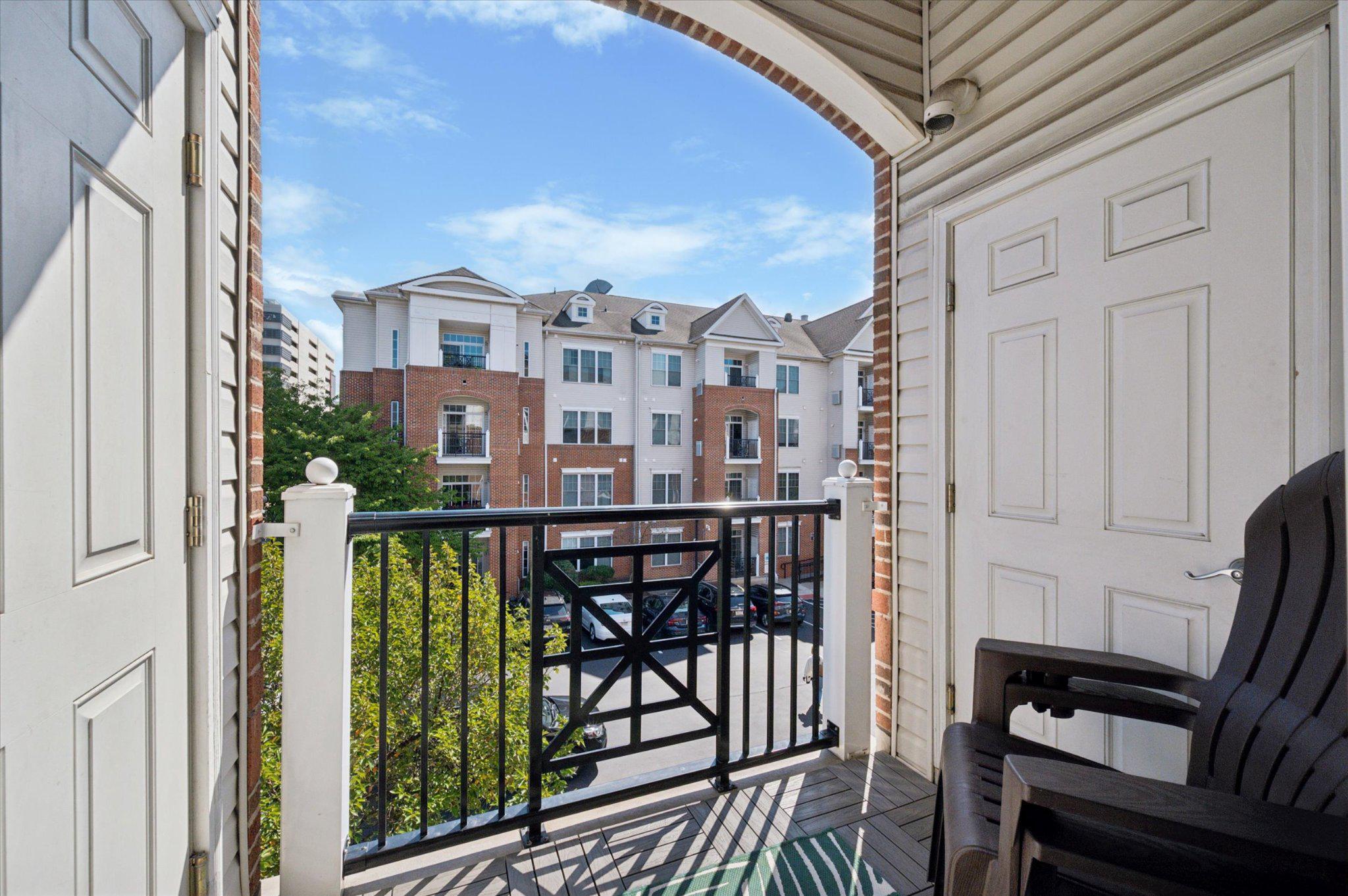 THE GRANDE AT RIVERVIEW - Residential