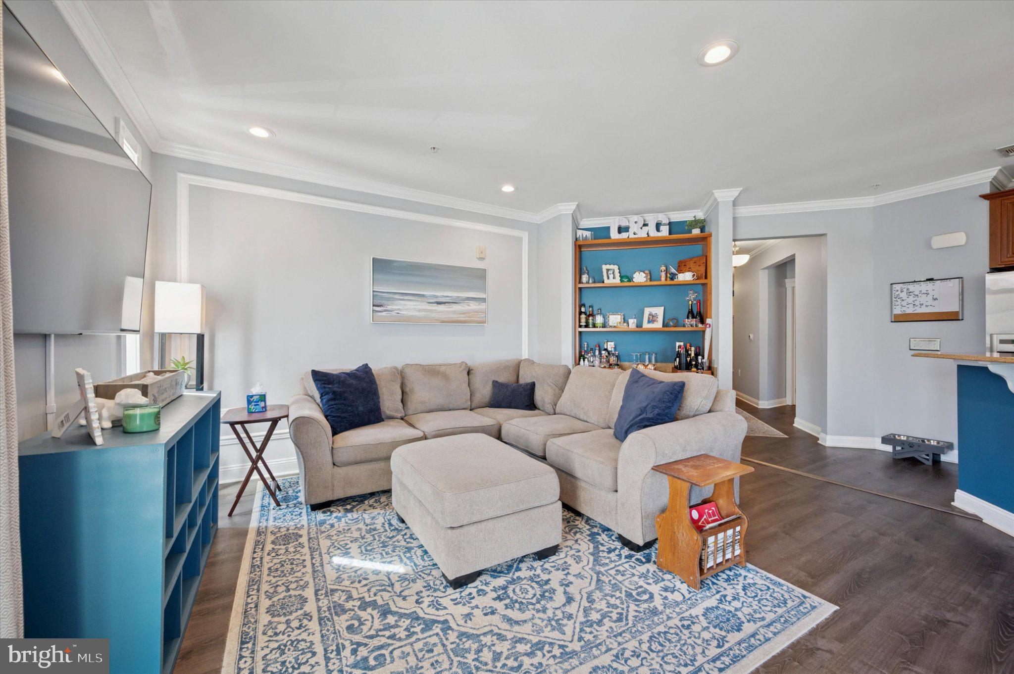 THE GRANDE AT RIVERVIEW - Residential