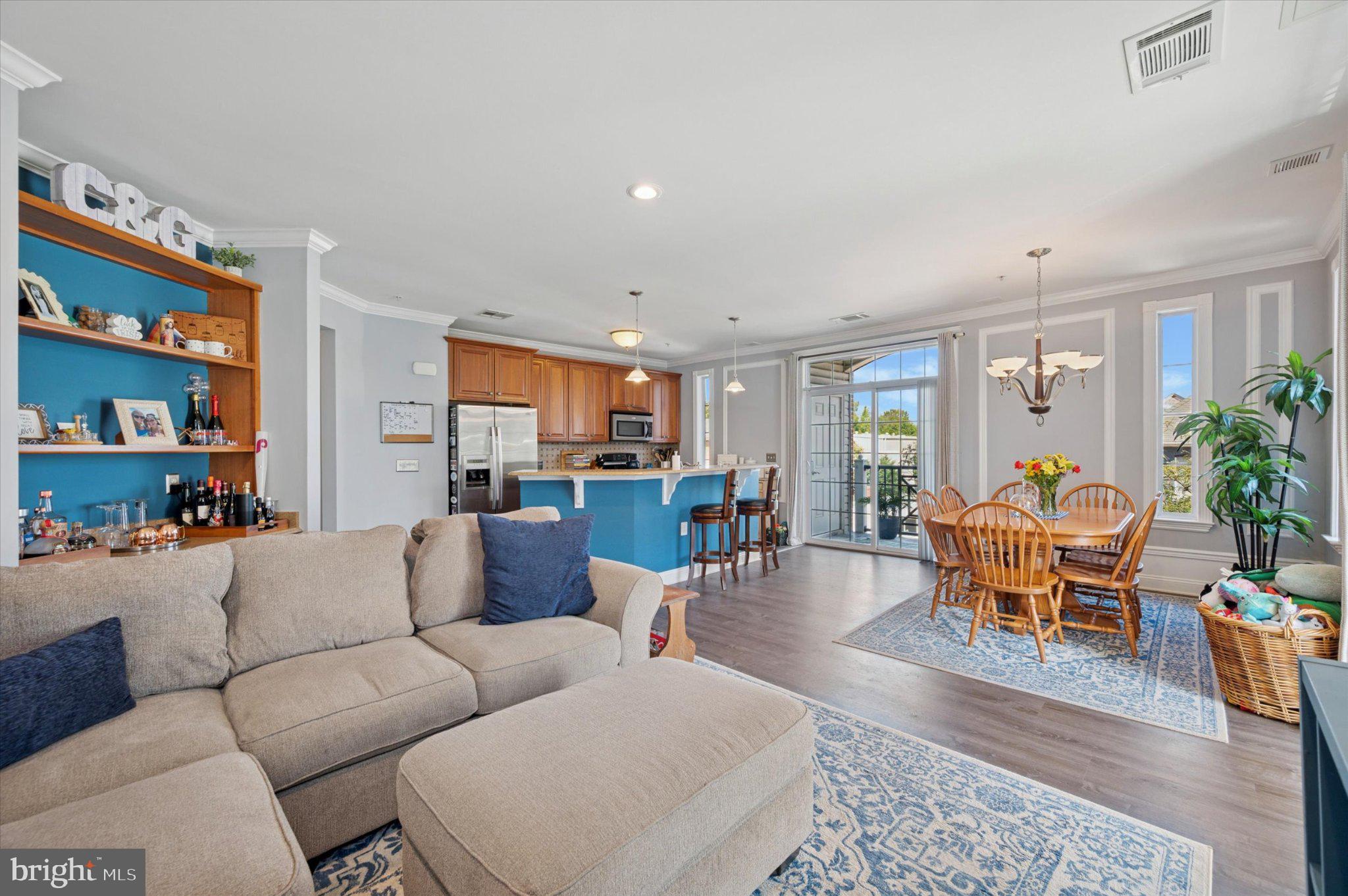 THE GRANDE AT RIVERVIEW - Residential