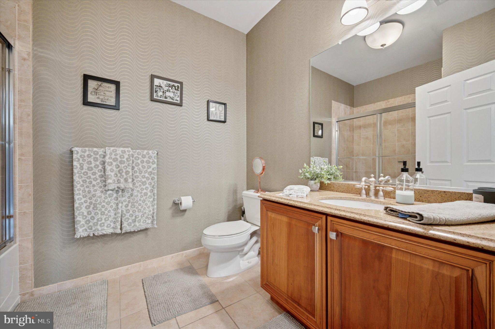 THE GRANDE AT RIVERVIEW - Residential
