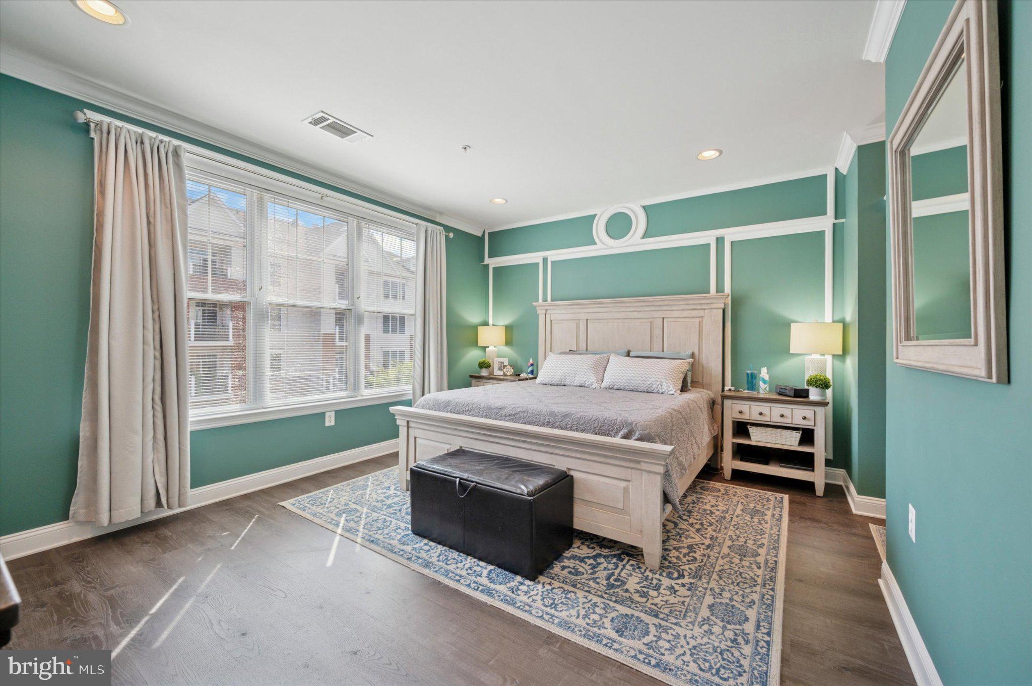 THE GRANDE AT RIVERVIEW - Residential