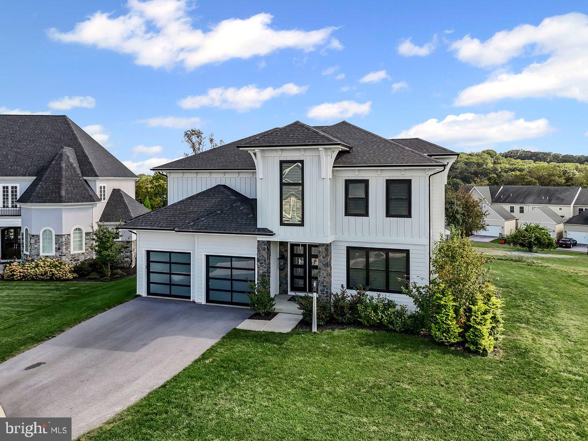 HAYDN MANOR - Residential