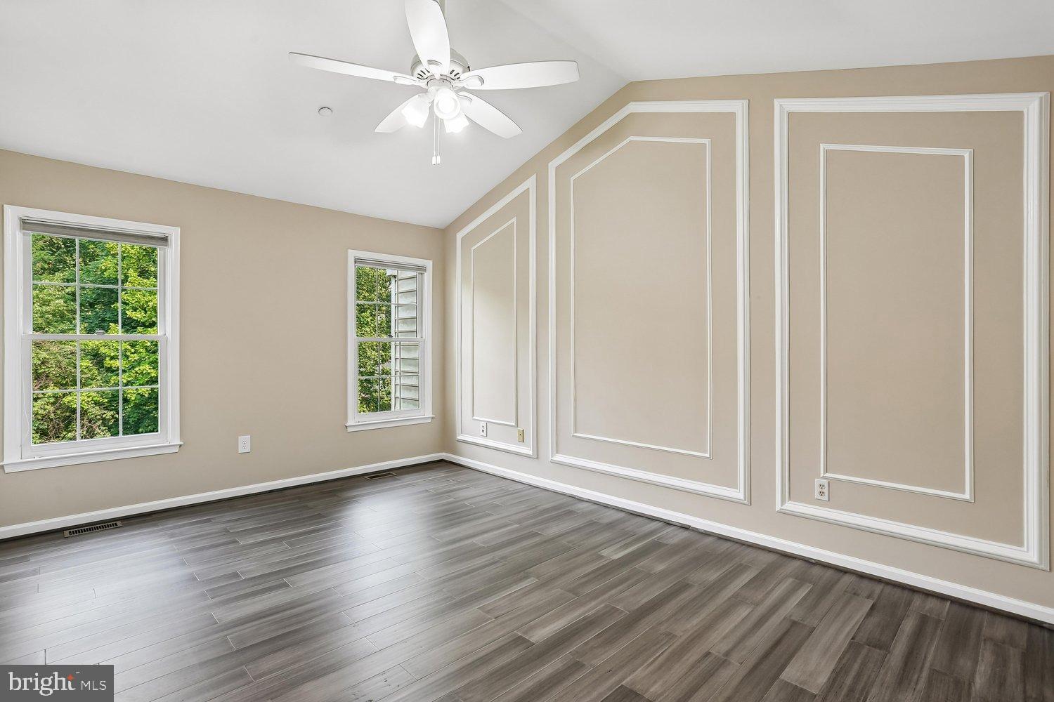 WHITLEY PARK CONDOMINIUM - Residential
