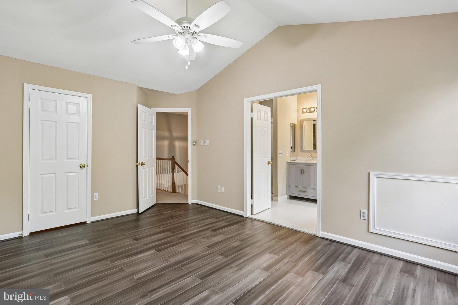 WHITLEY PARK CONDOMINIUM - Residential