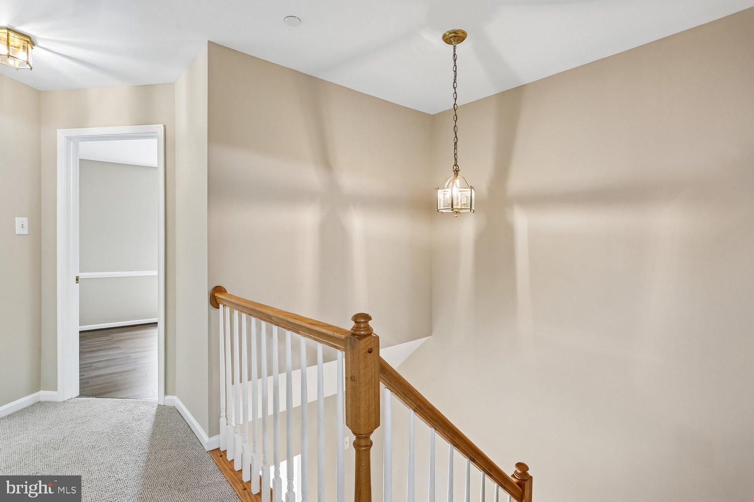 WHITLEY PARK CONDOMINIUM - Residential