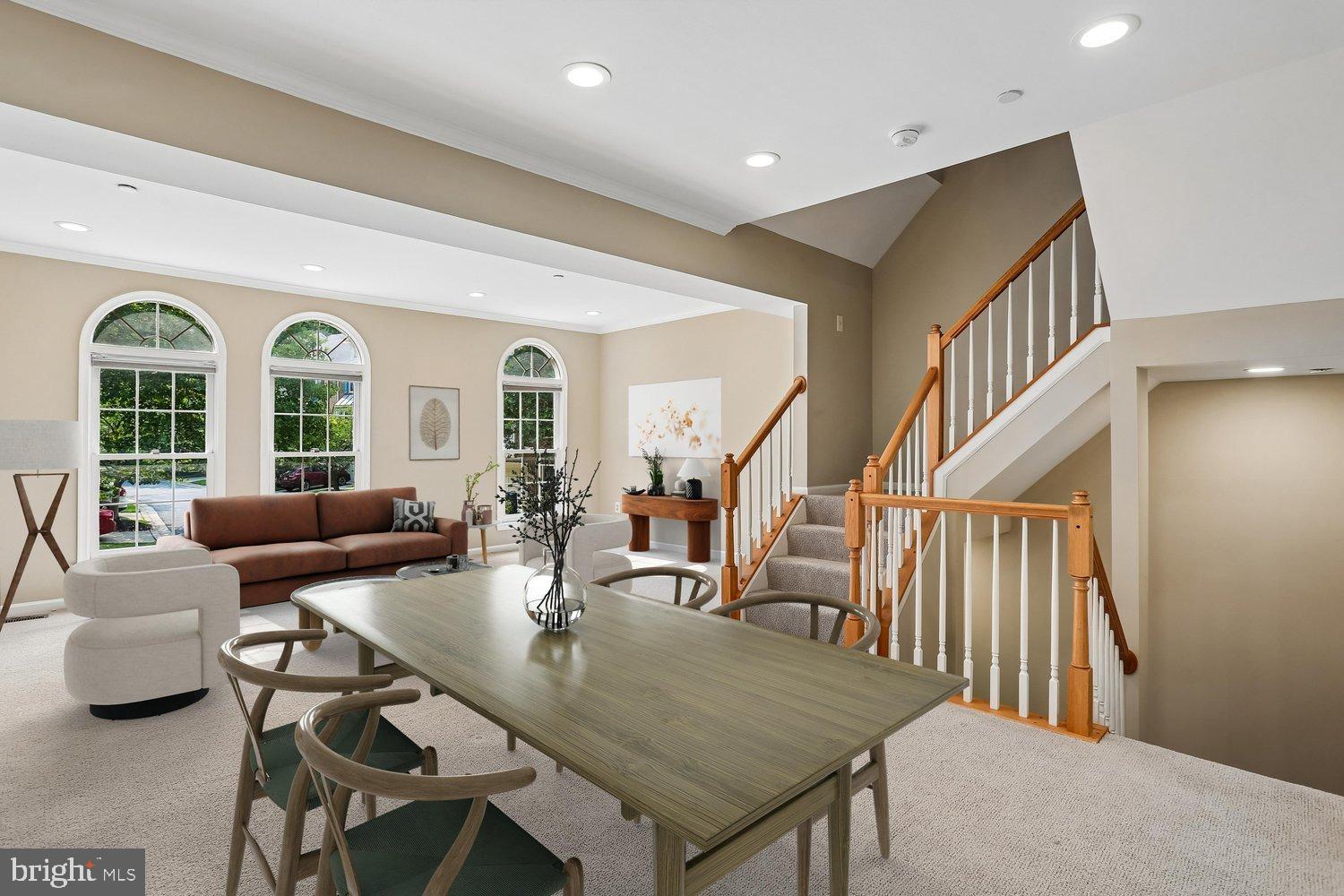 WHITLEY PARK CONDOMINIUM - Residential