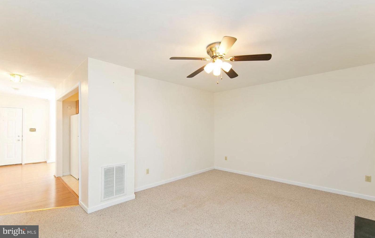 LEXINGTON COURT - Residential Lease
