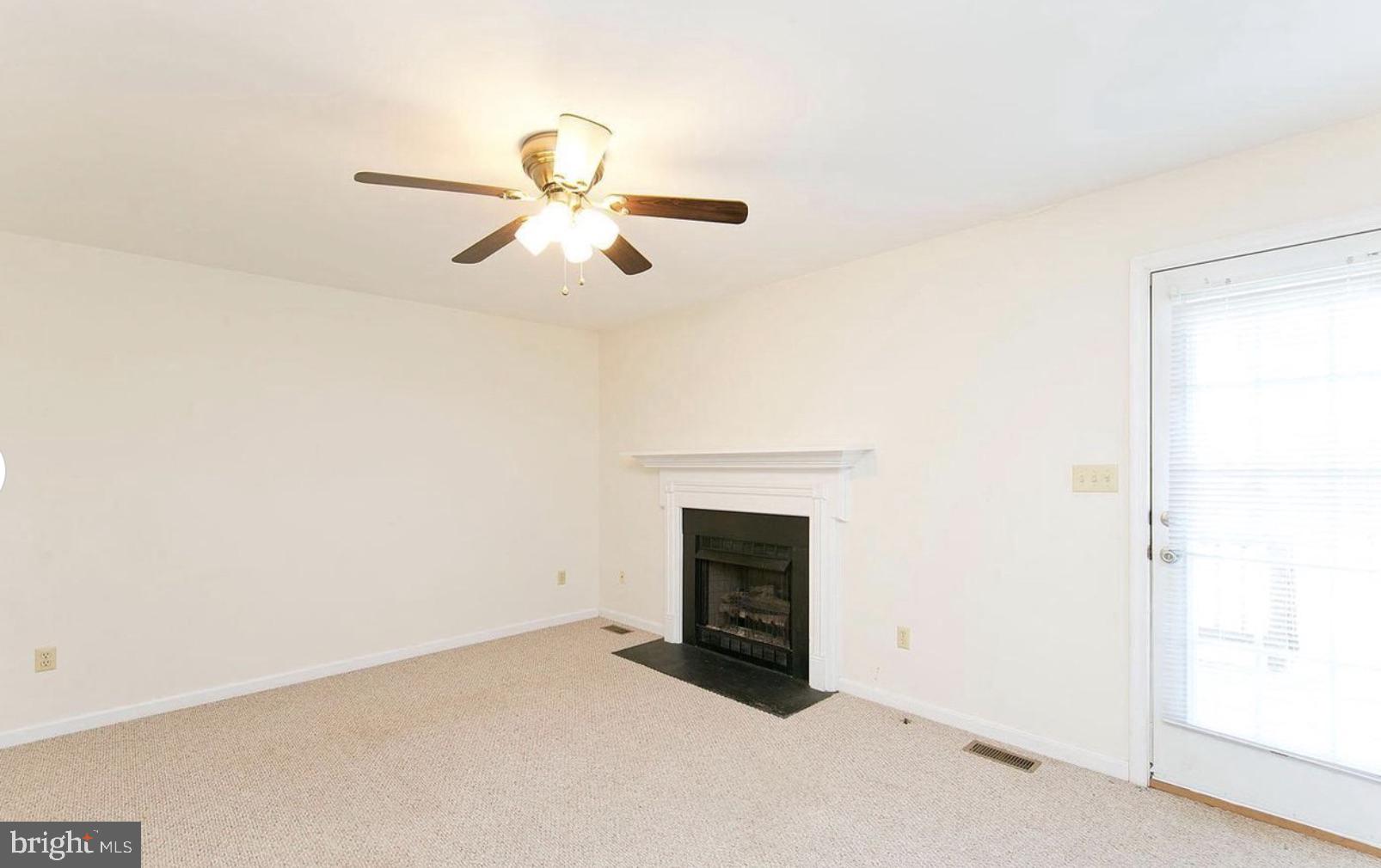 LEXINGTON COURT - Residential Lease
