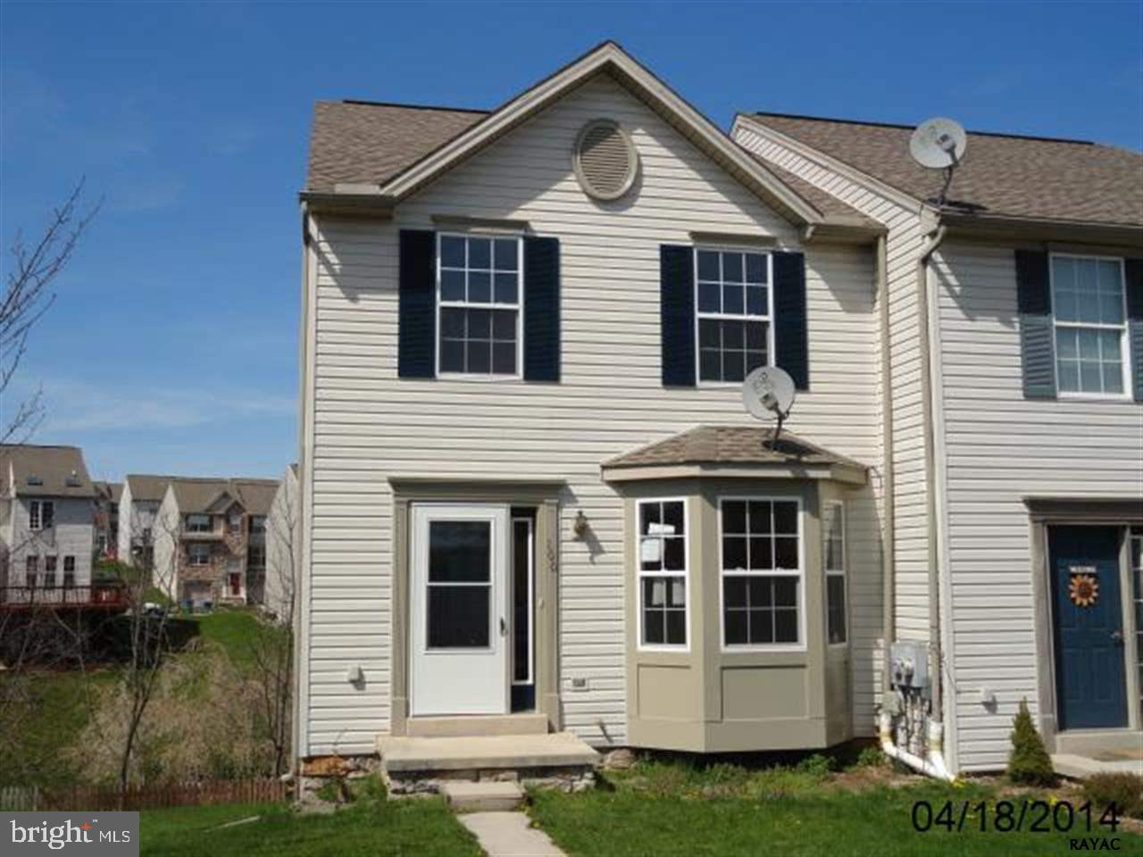 Remodeled 3 BR, 2.5 Bath townhome w/finished basement.  All you need to do is unpack & move into this home.  New carpet, freshly painted, new vinyl, new appliances, and more.  Finished RR w/walk-out level and another half bath.  Ask about FREE title work.  Buyer pays both transfers.  Priced to SELL!!!