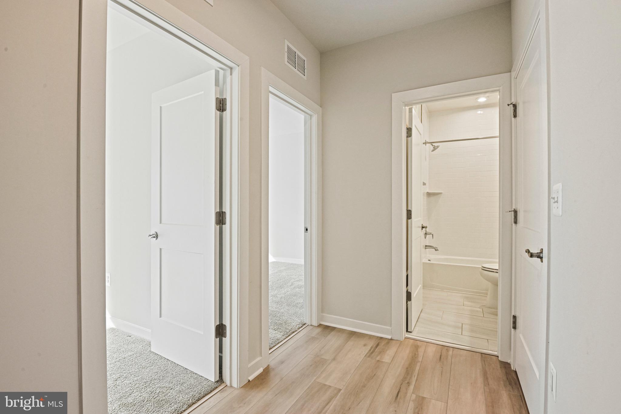 ASHBROOK - Residential Lease