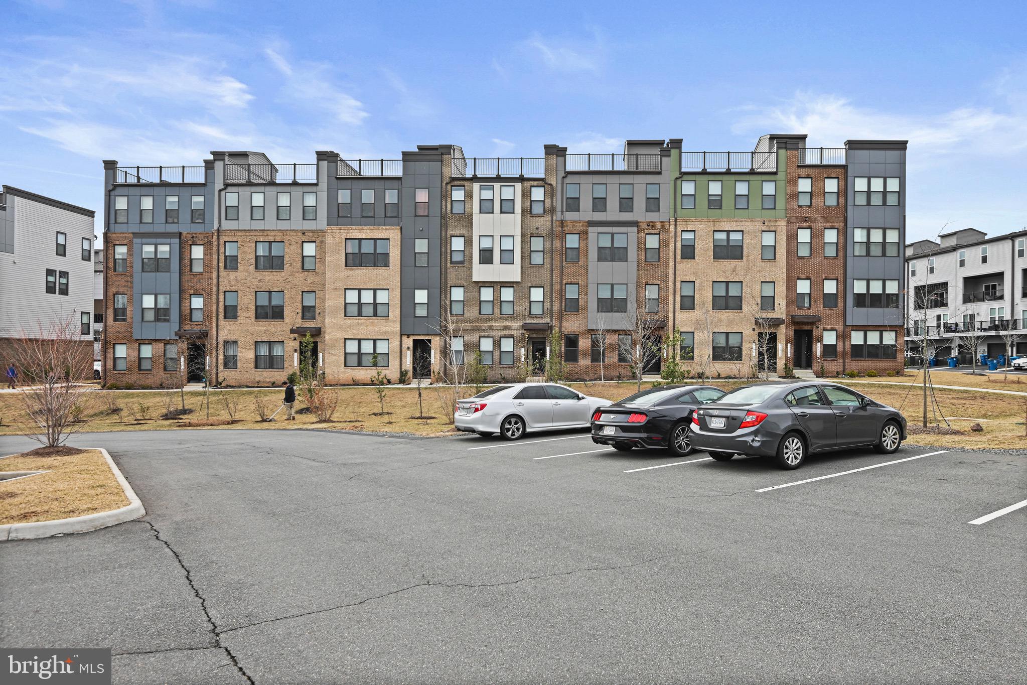 ASHBROOK - Residential Lease