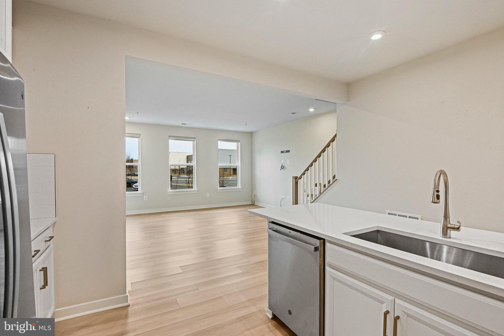 ASHBROOK - Residential Lease