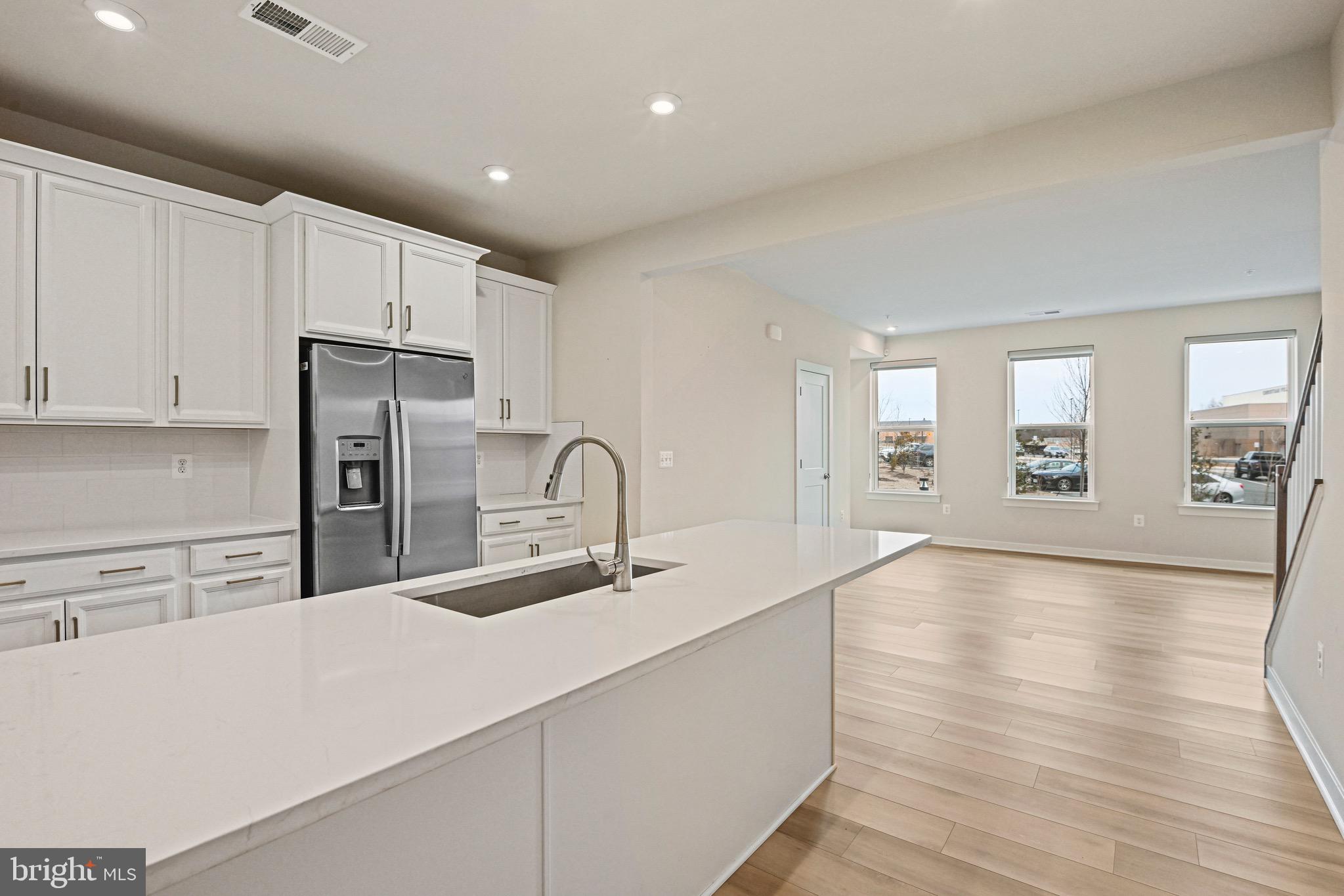 ASHBROOK - Residential Lease