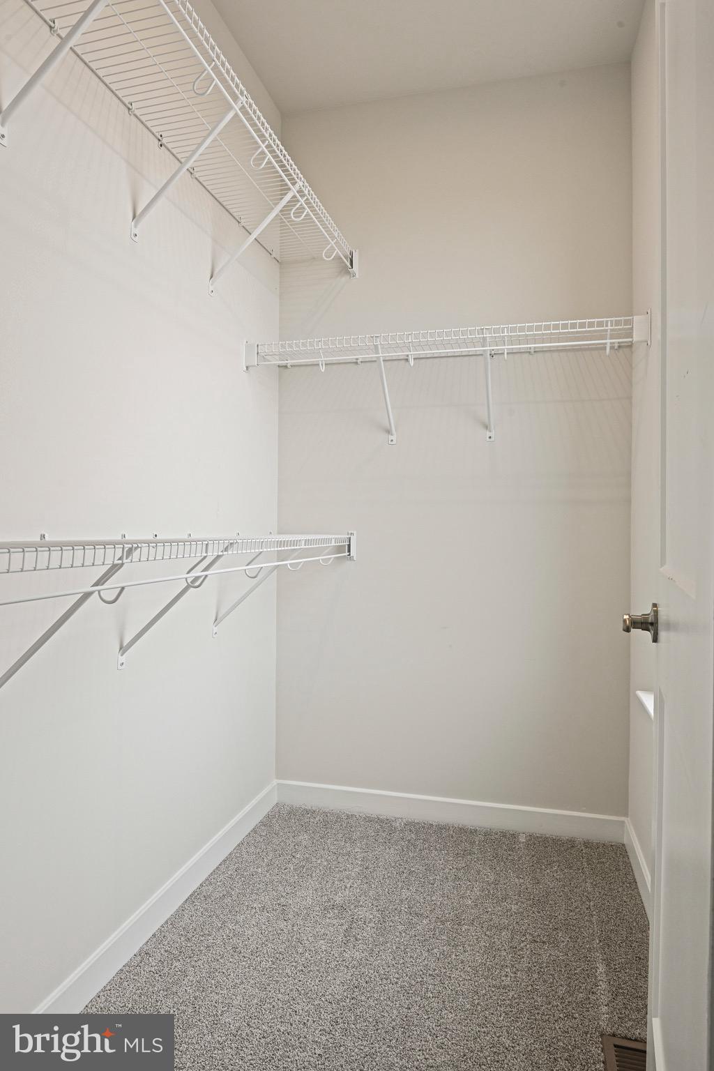 ASHBROOK - Residential Lease