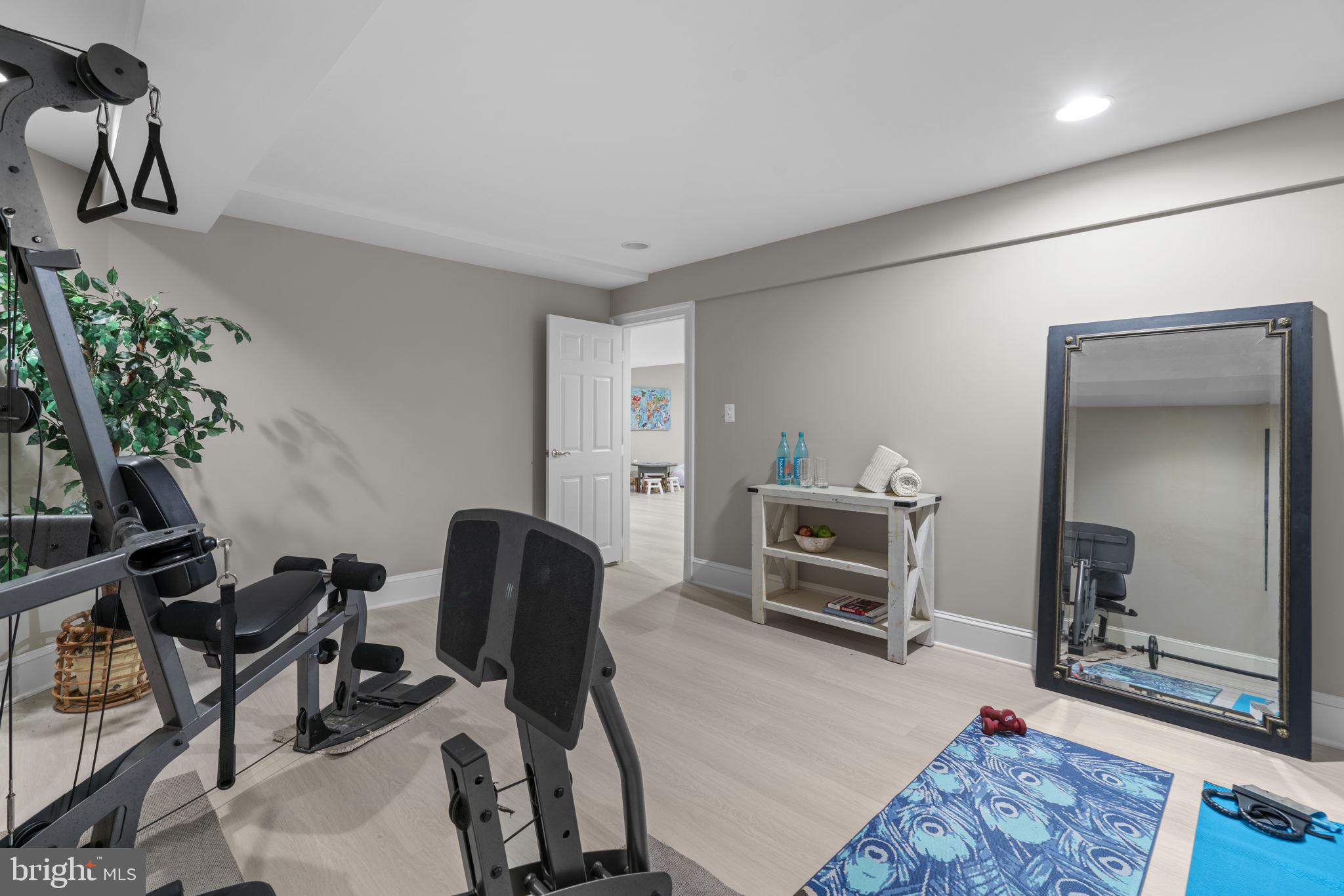 WOODLAND ESTATES - Residential