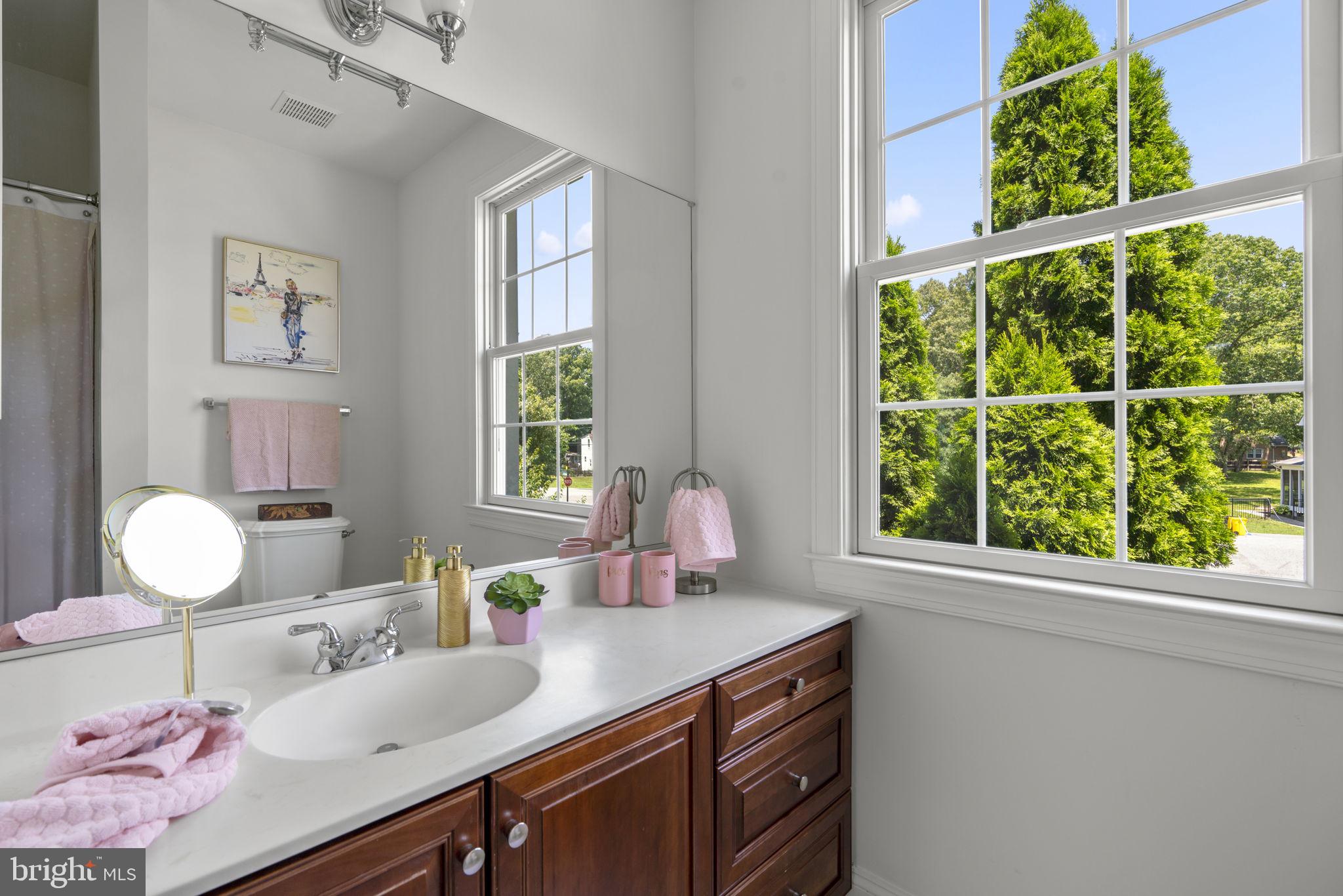 WOODLAND ESTATES - Residential