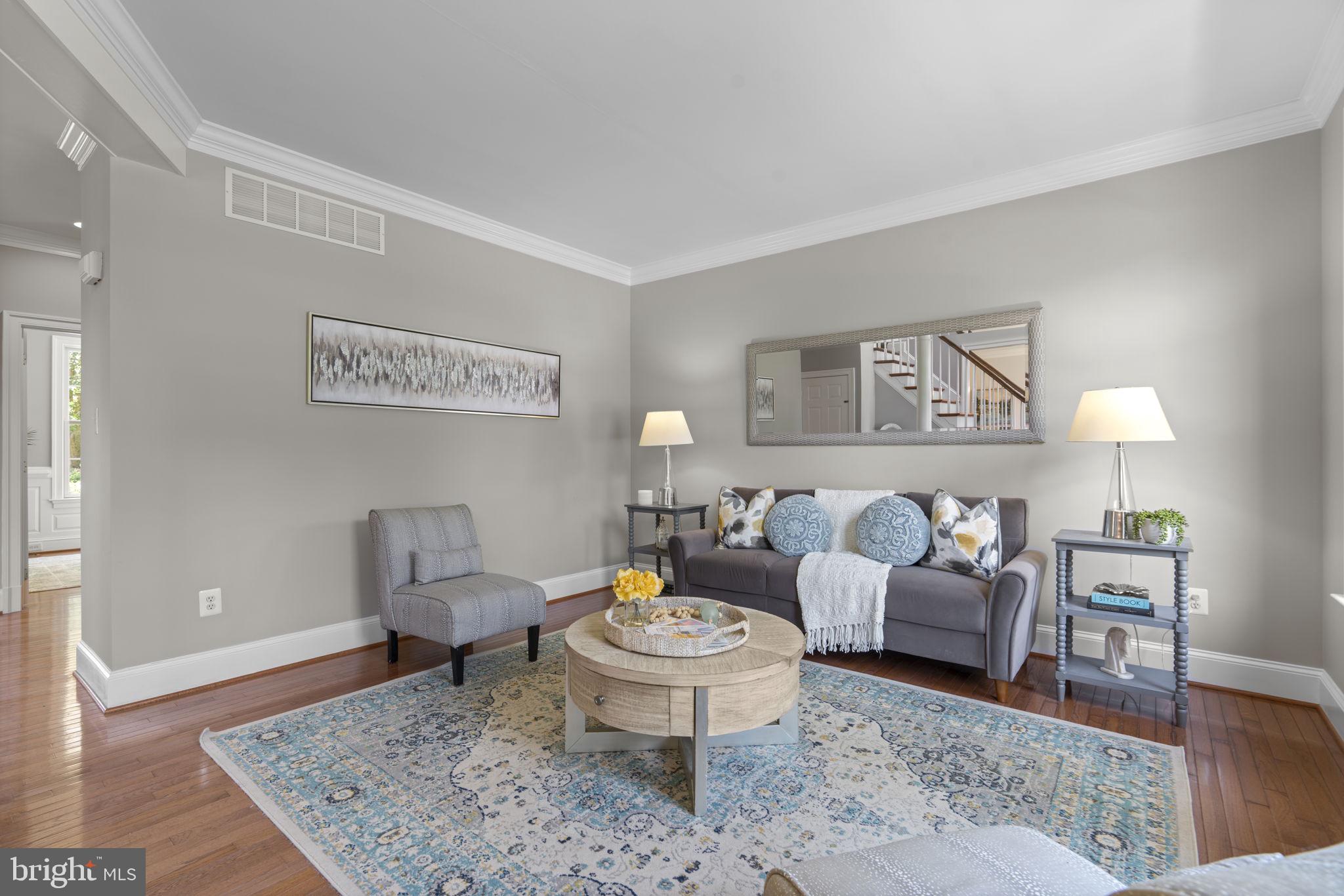 WOODLAND ESTATES - Residential