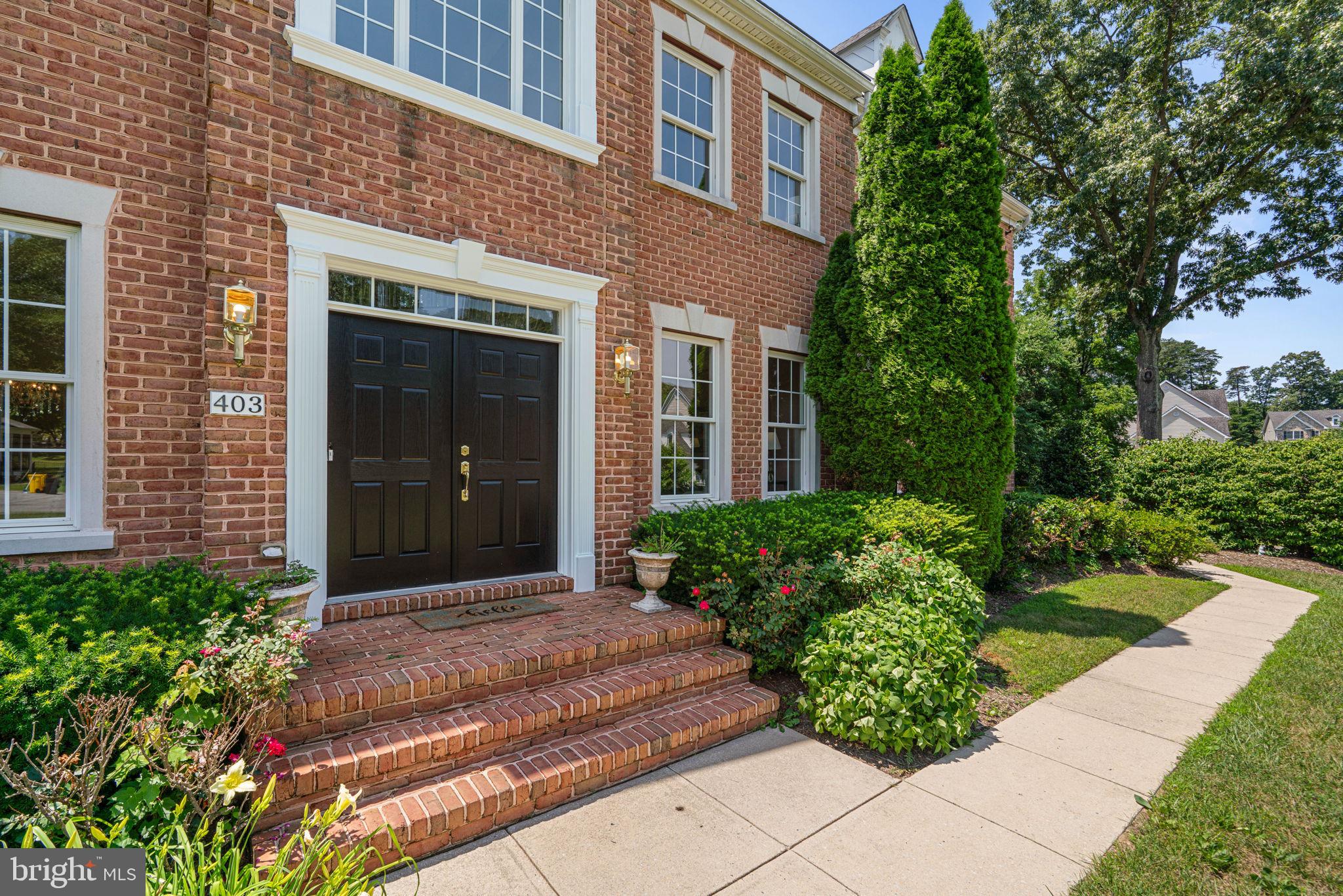 WOODLAND ESTATES - Residential