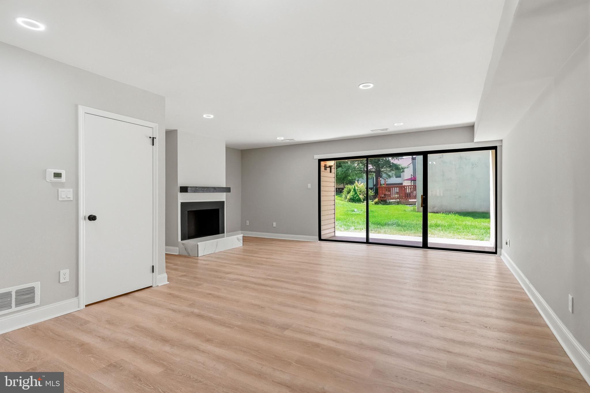 CENTENNIAL RIDGE - Residential