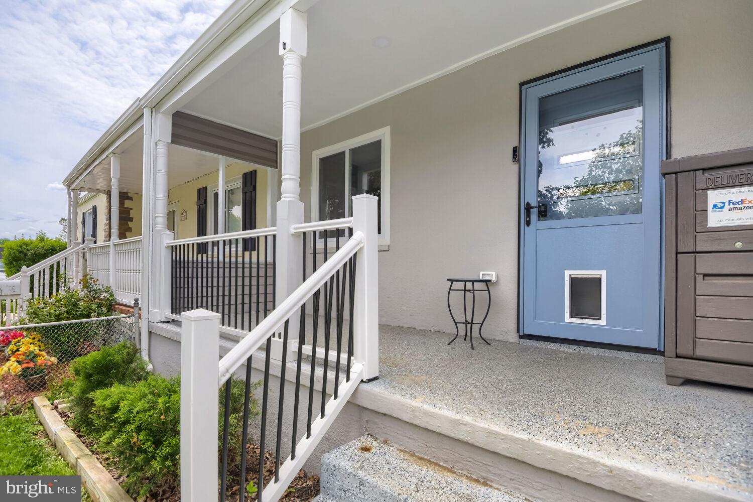 ELMWOOD - Residential