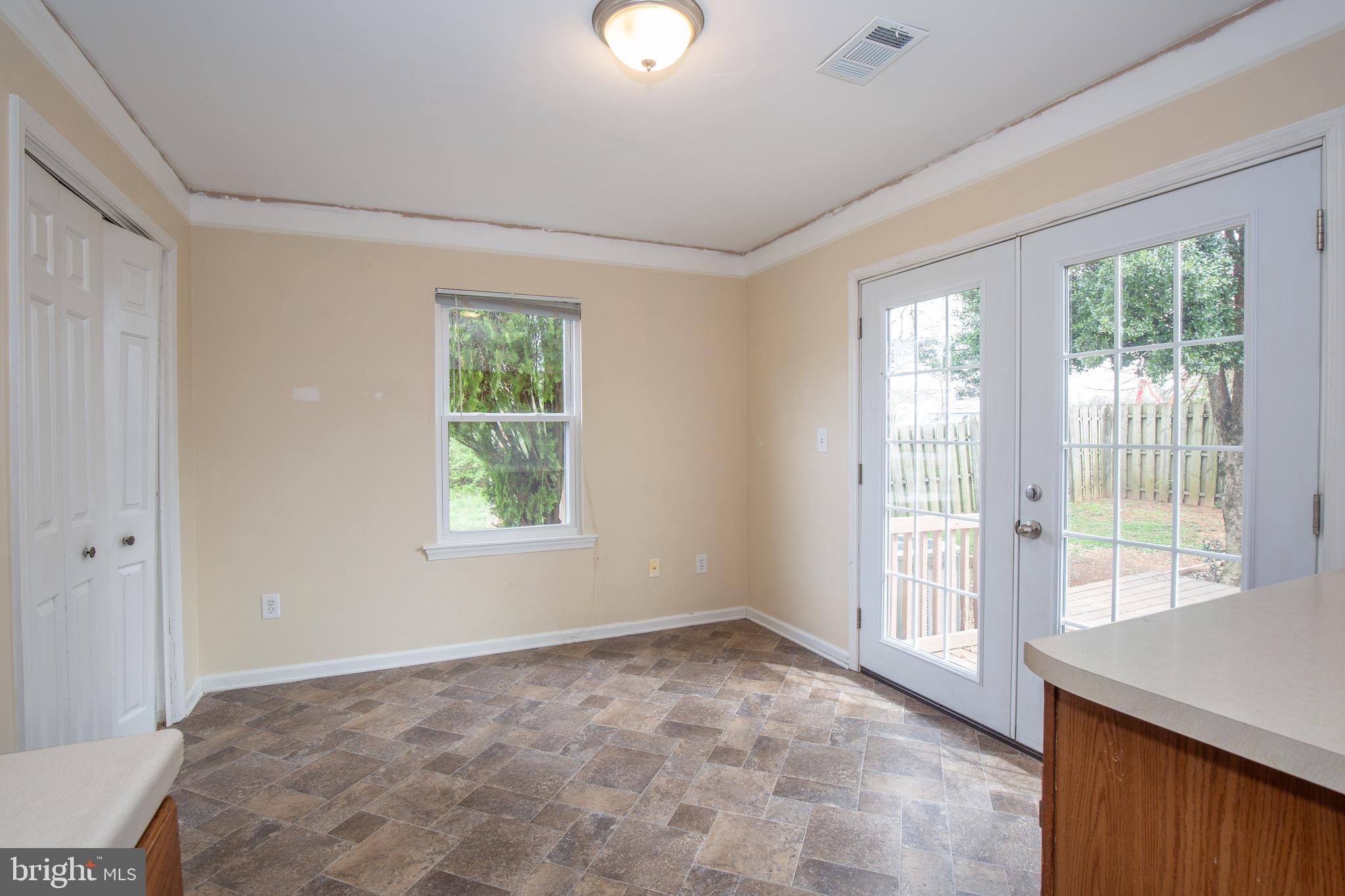 WILLOW BROOK - Residential Lease