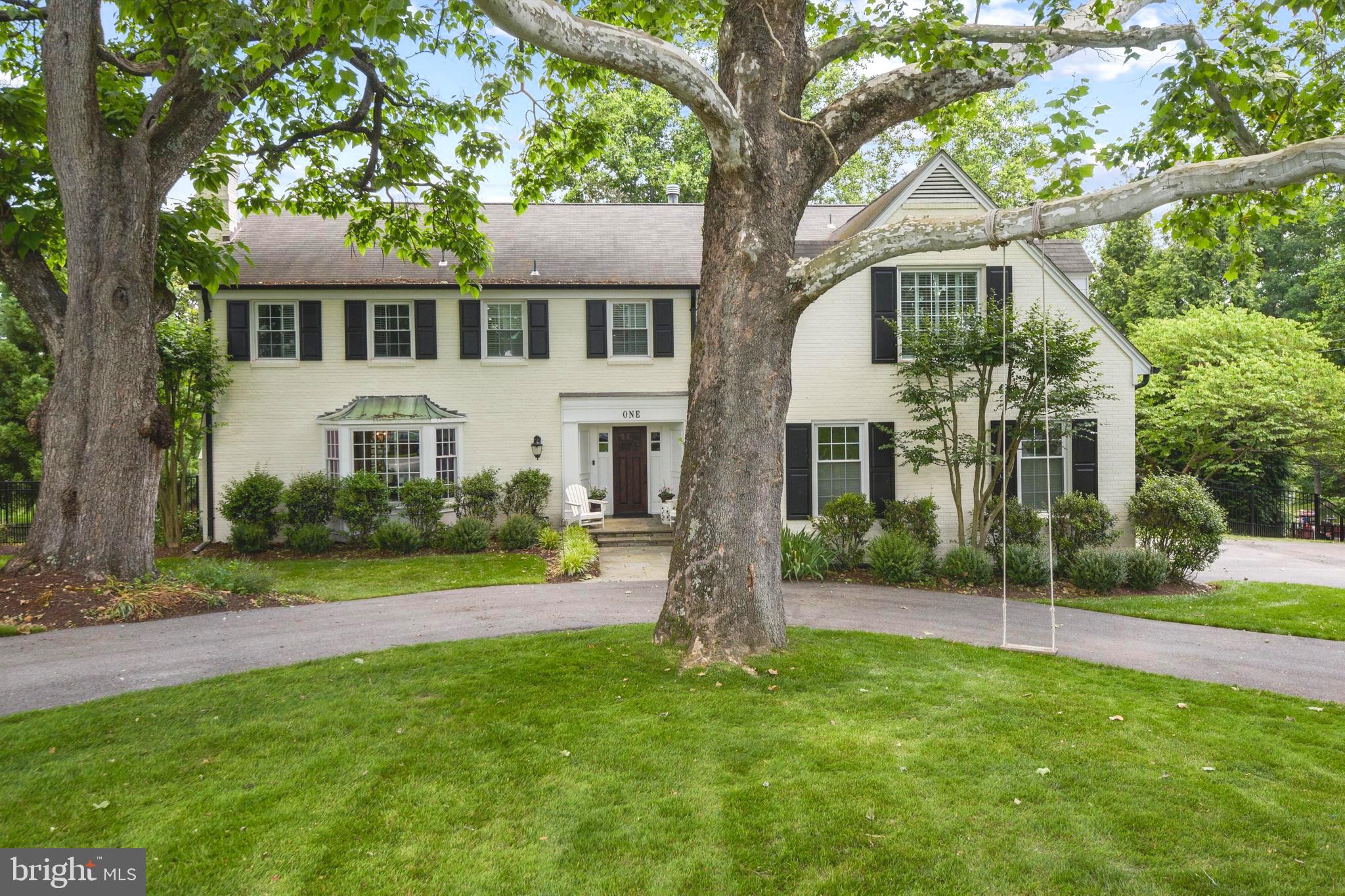 MCAULEY PARK - Residential