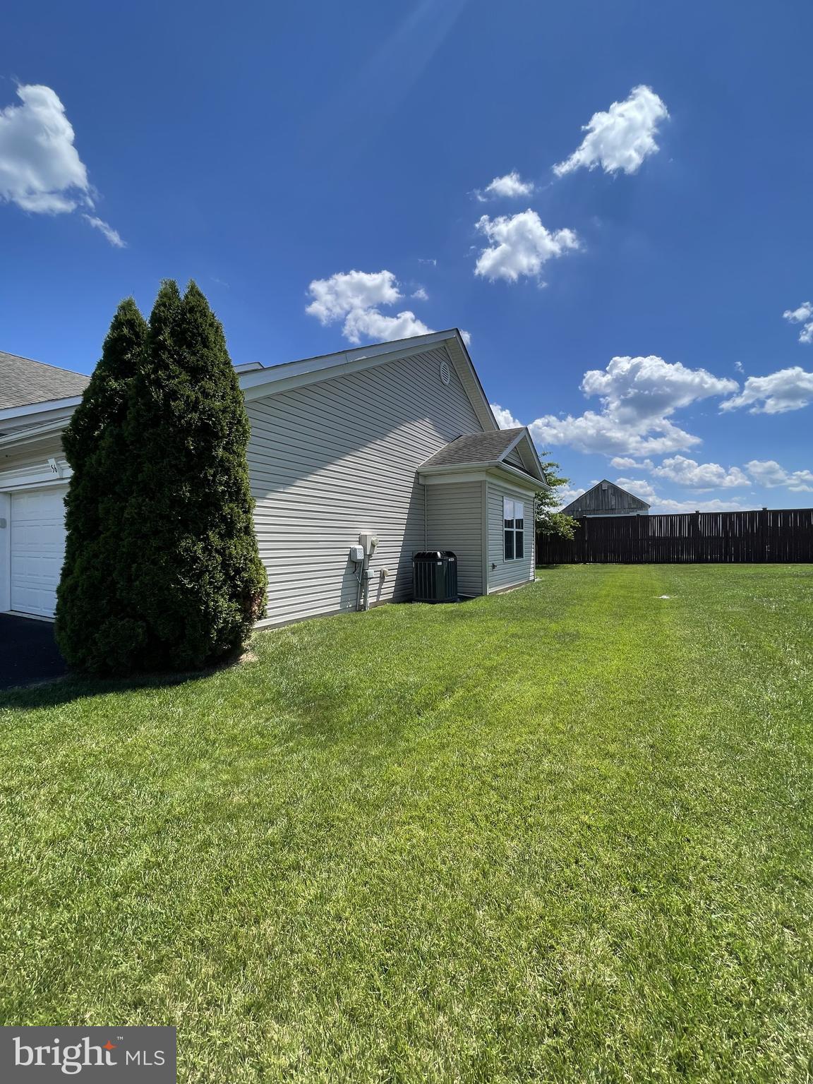 HAMMONDS MILL - Residential