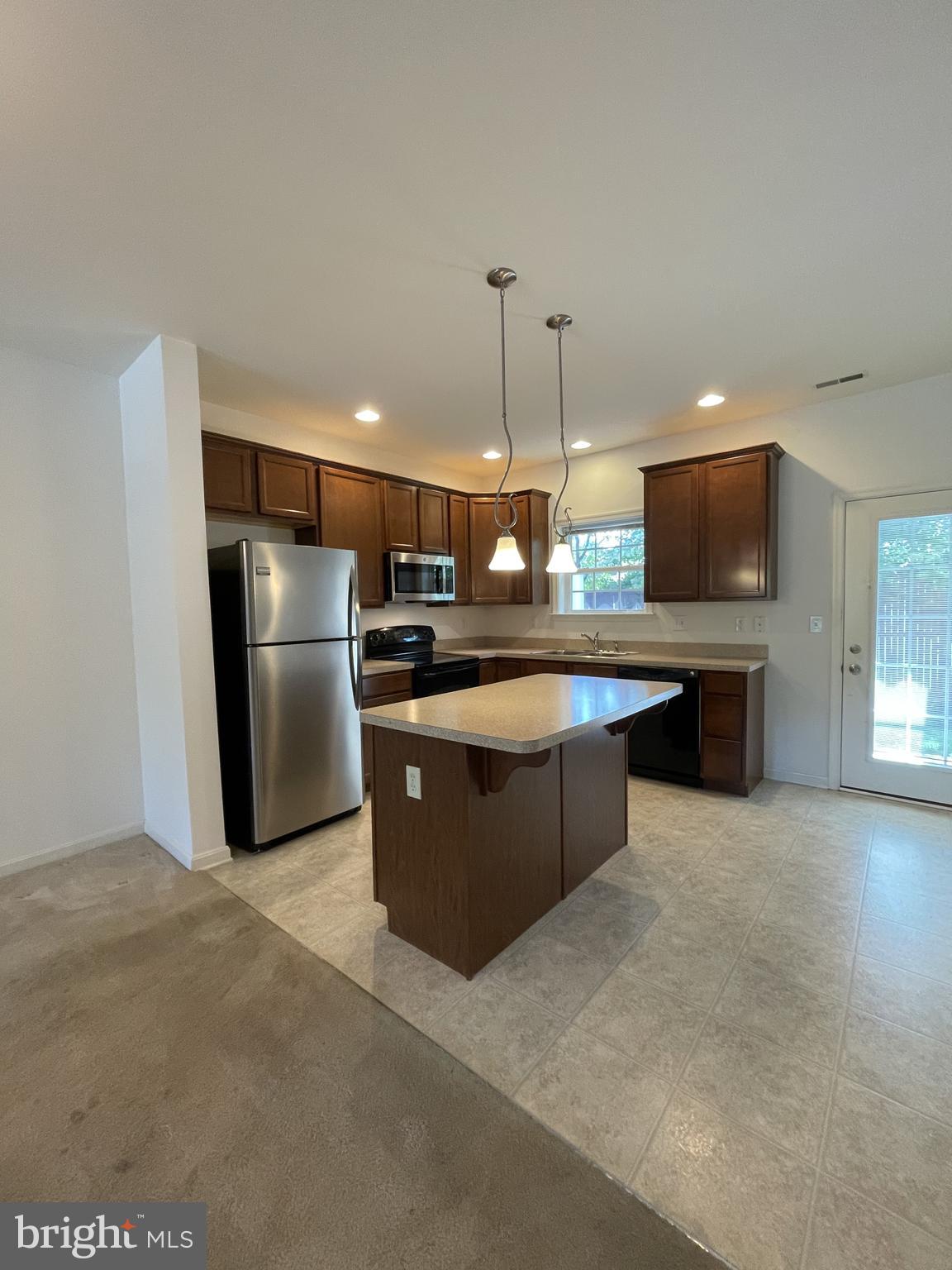 HAMMONDS MILL - Residential