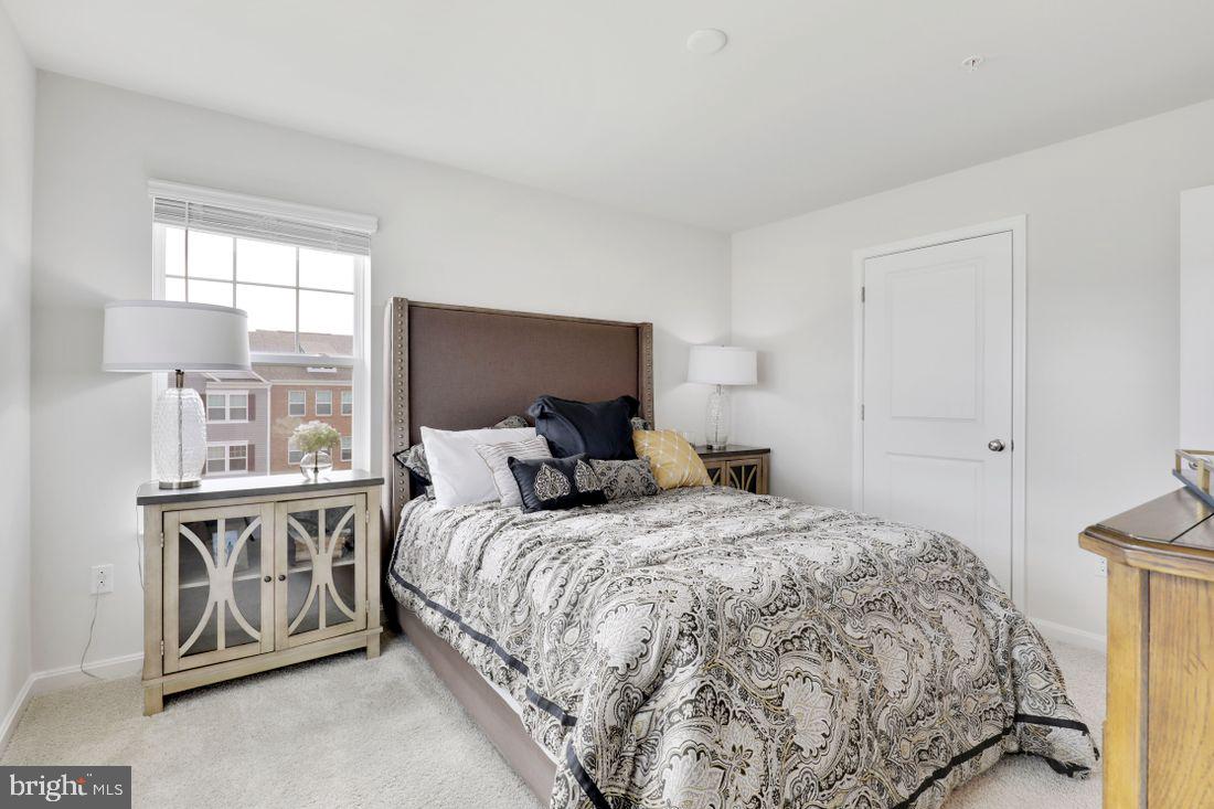MAGNOLIA LANDING - Residential