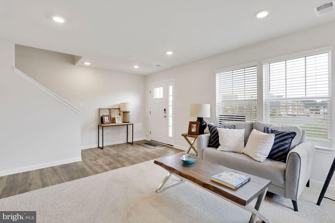 MAGNOLIA LANDING - Residential