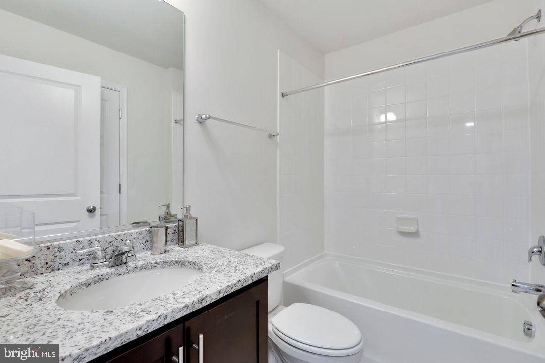 MAGNOLIA LANDING - Residential