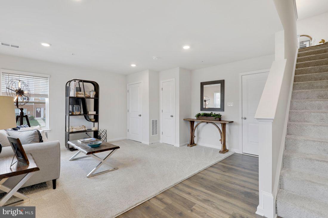 MAGNOLIA LANDING - Residential